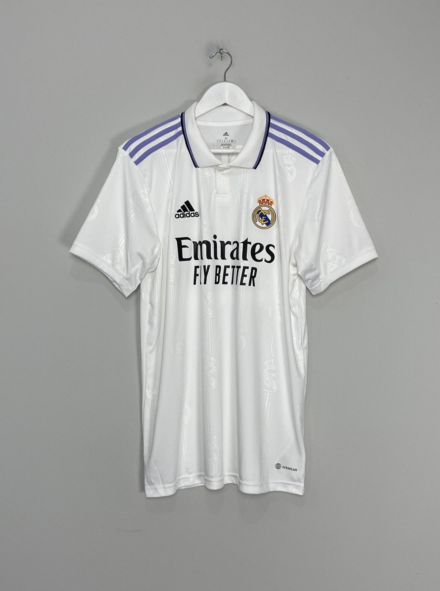Shop 2022/23 REAL MADRID VINI JR #20 HOME SHIRT (M) ADIDAS, classic football shirts, vintage football shirts & retro soccer jerseys at Cult Kits