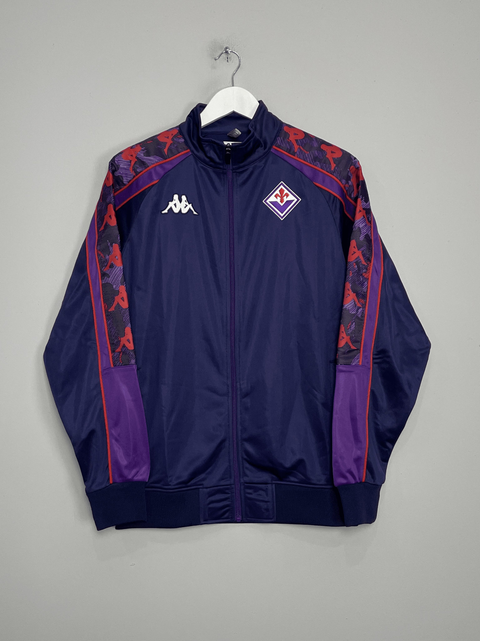 Shop 2023/24 FIORENTINA TRACK JACKET (M) KAPPA, classic football shirts, vintage football shirts & retro soccer jerseys at Cult Kits