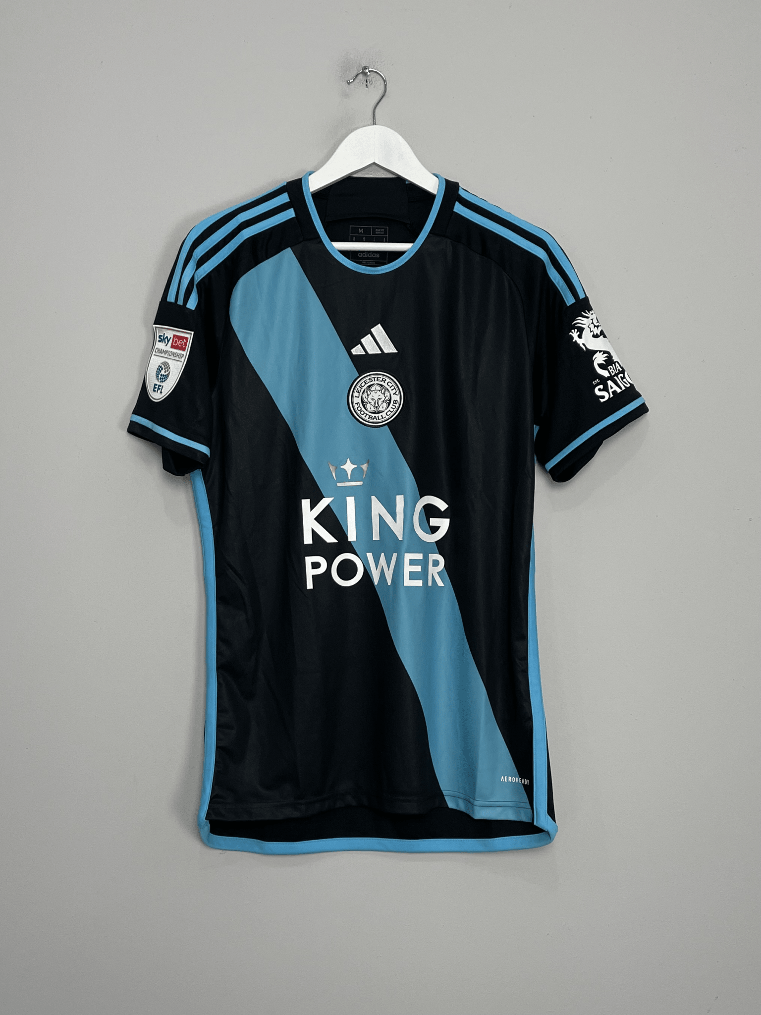 Shop 2023/24 LEICESTER CITY AWAY SHIRT (M) ADIDAS, classic football shirts, vintage football shirts & retro soccer jerseys at Cult Kits
