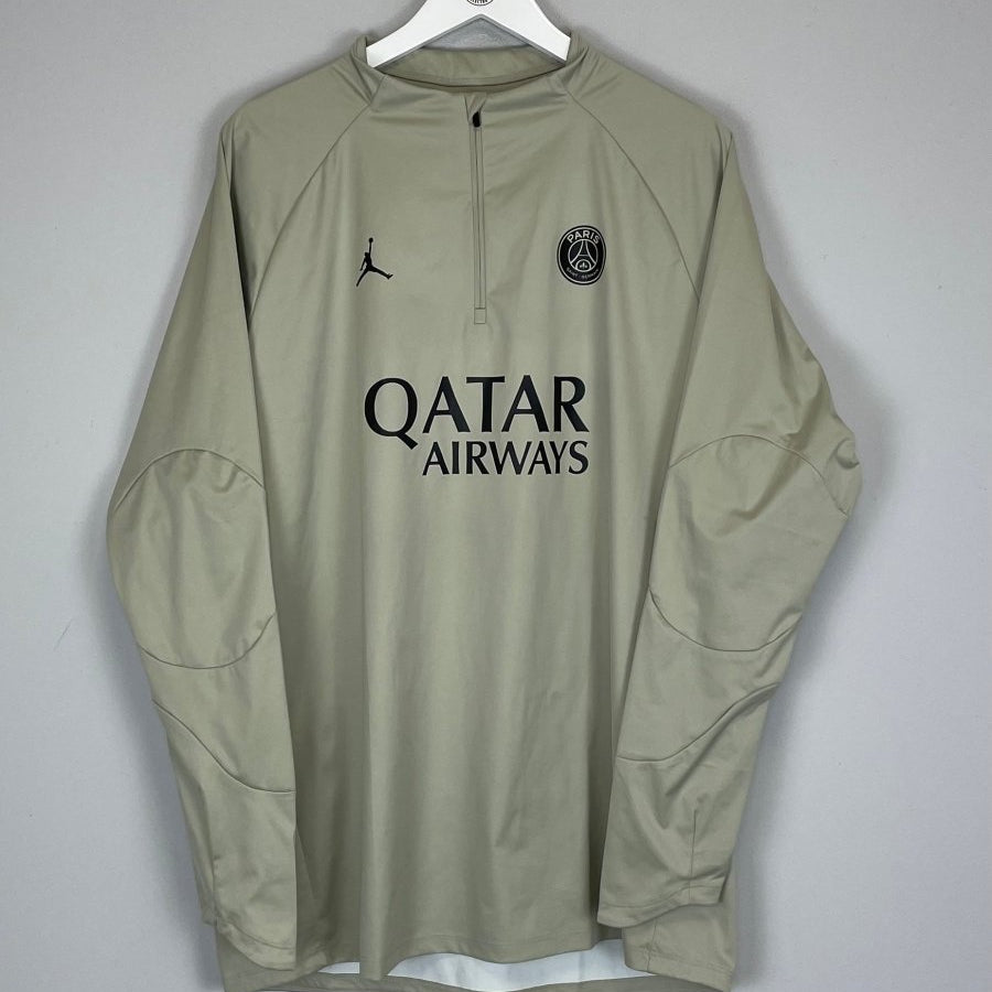 2023/24 PSG 1/4 ZIP TRAINING TOP (XL) JORDAN - Cult Kits - XL - Buy Vintage Football Shirts, Authentic Retro Football Shirts For Sale, Classic Football Shirts & Soccer Jersey