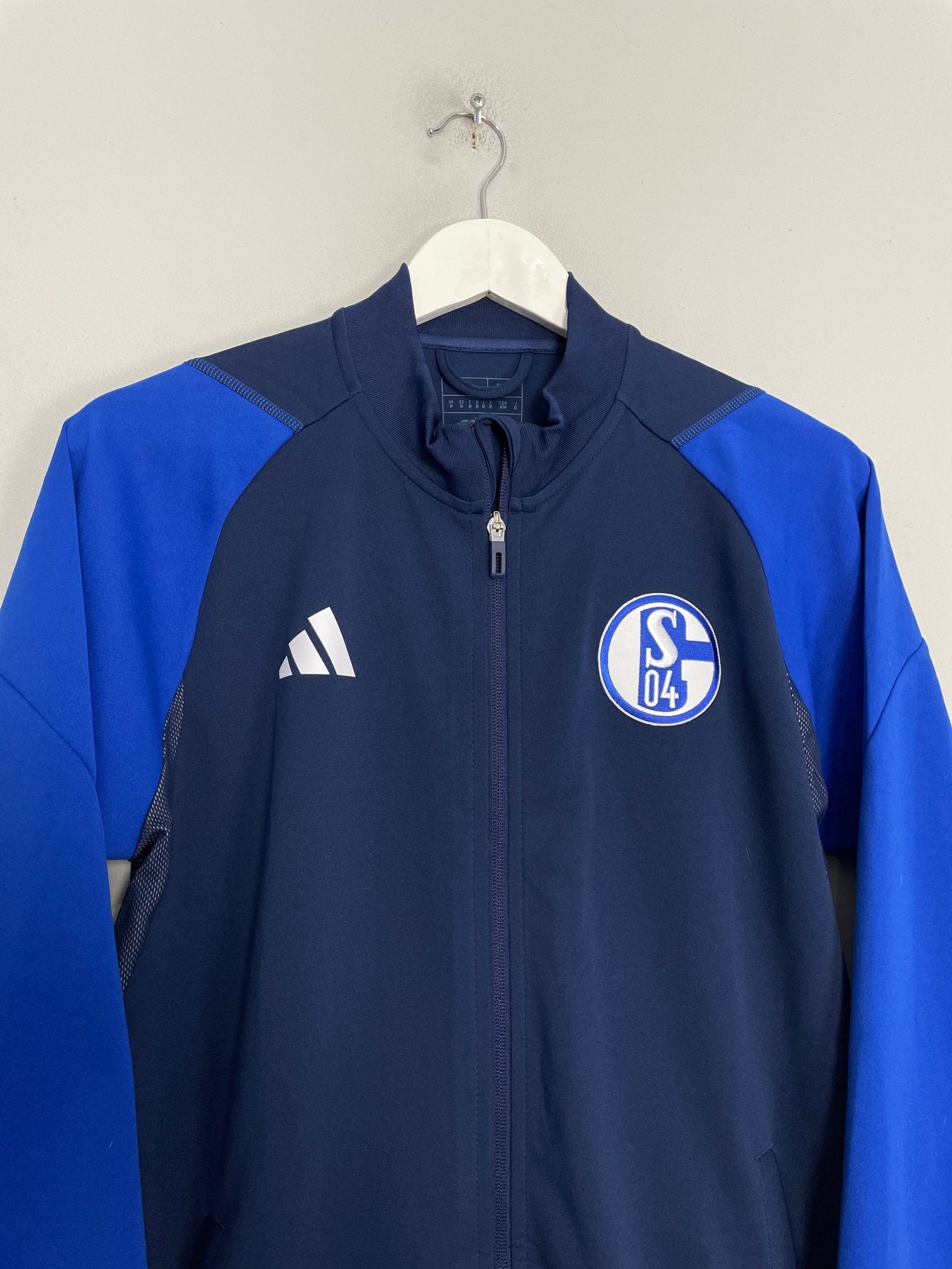 Shop 2023/24 SCHALKE TRACK JACKET (M) ADIDAS, classic football shirts, vintage football shirts & retro soccer jerseys at Cult Kits