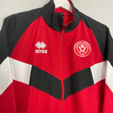 Shop 2023/24 SHEFFIELD UNITED TRACK JACKET (M) ERREA, classic football shirts, vintage football shirts & retro soccer jerseys at Cult Kits