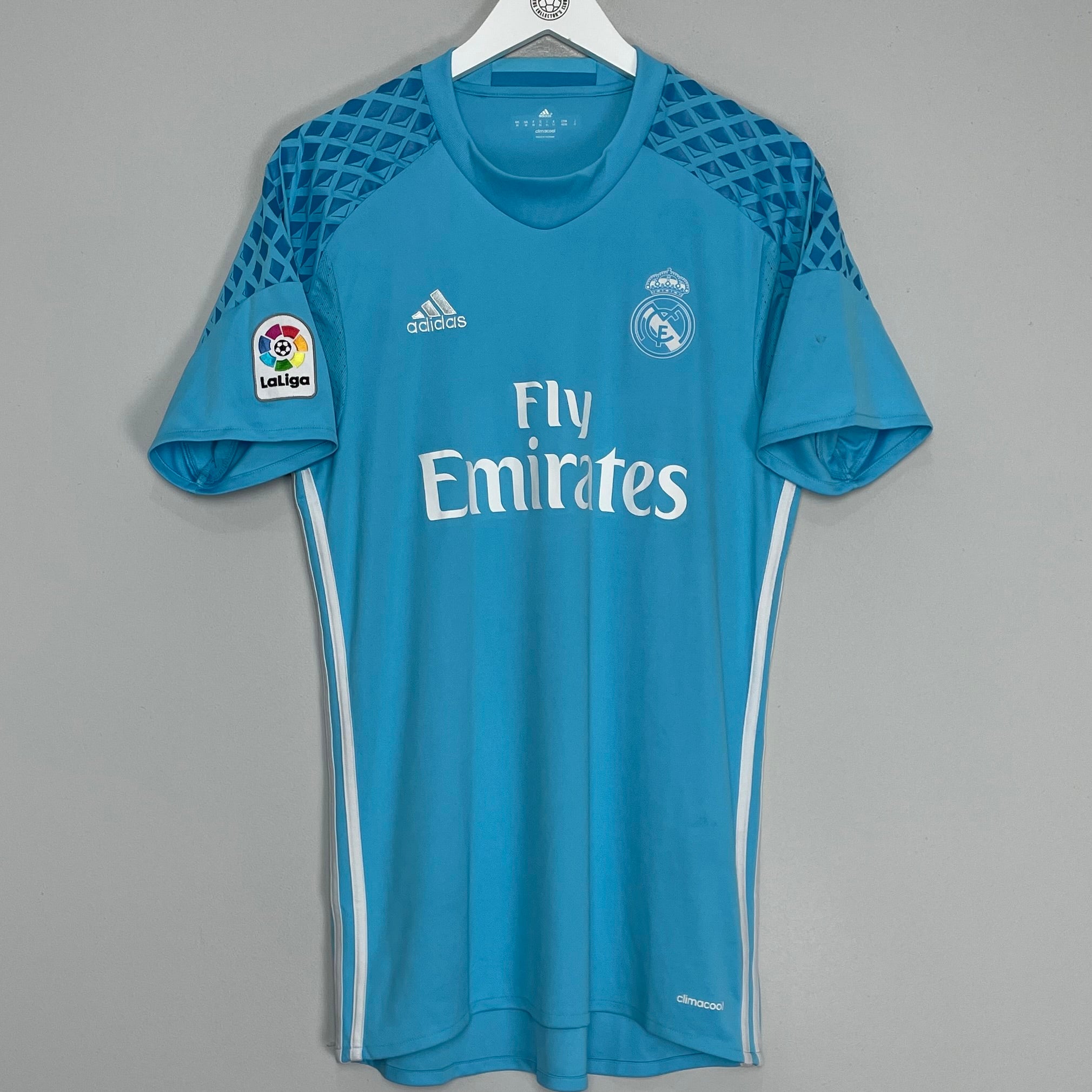 Shop 2016/17 REAL MADRID GK SHIRT (M) ADIDAS, classic football shirts, vintage football shirts & retro soccer jerseys at Cult Kits