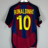 Shop 2003/04 BARCELONA RONALDINHO #10 HOME (M) NIKE, classic football shirts, vintage football shirts & retro soccer jerseys at Cult Kits