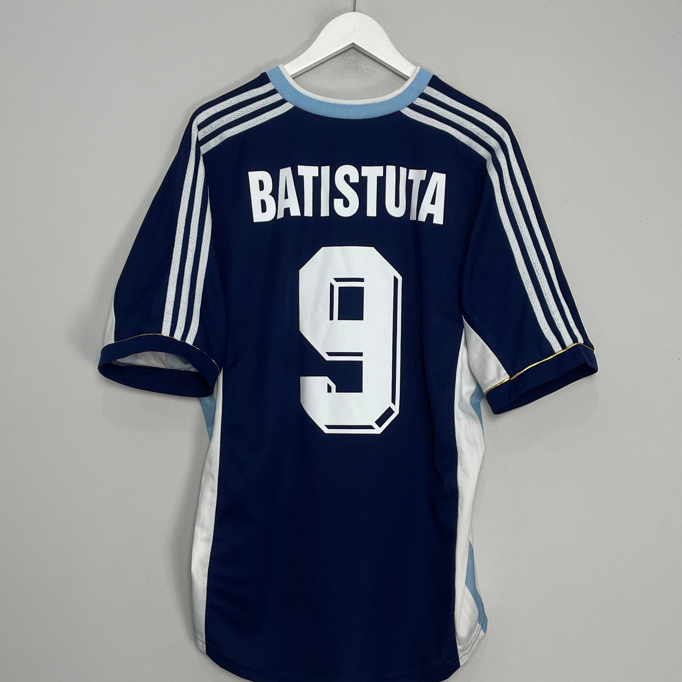 Shop 1998/99 ARGENTINA BATISTUTA #9 AWAY SHIRT (XL) ADIDAS, classic football shirts, vintage football shirts & retro soccer jerseys at Cult Kits