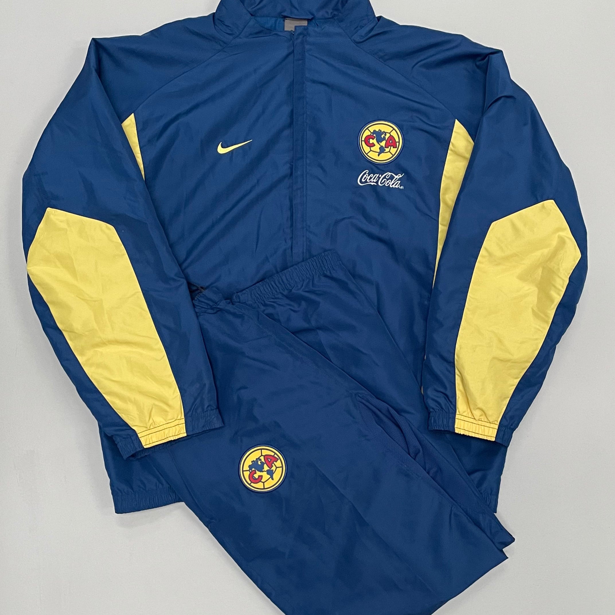 Shop 2004/05 CLUB AMERICA FULL TRACKSUIT (L) NIKE, classic football shirts, vintage football shirts & retro soccer jerseys at Cult Kits