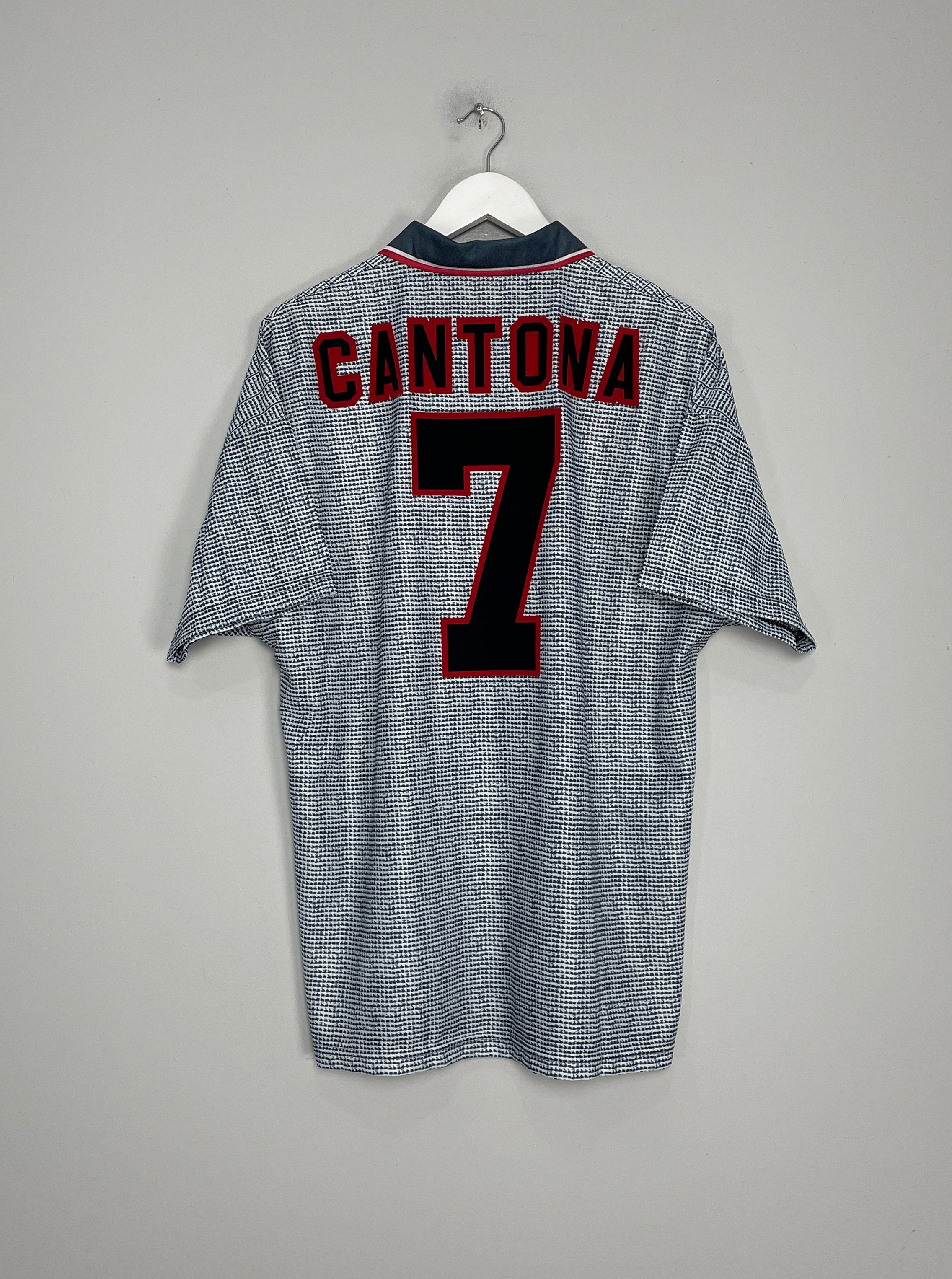 Shop 1995/96 MANCHESTER UNITED CANTONA #7 AWAY SHIRT (L) UMBRO, classic football shirts, vintage football shirts & retro soccer jerseys at Cult Kits
