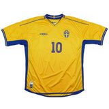 2003/05 Sweden Ibrahimovic #10 Home Shirt (L) Umbro