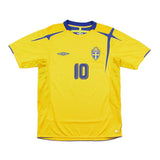 2006/07 Sweden Ibrahimovic #10 Home Shirt (M) Umbro