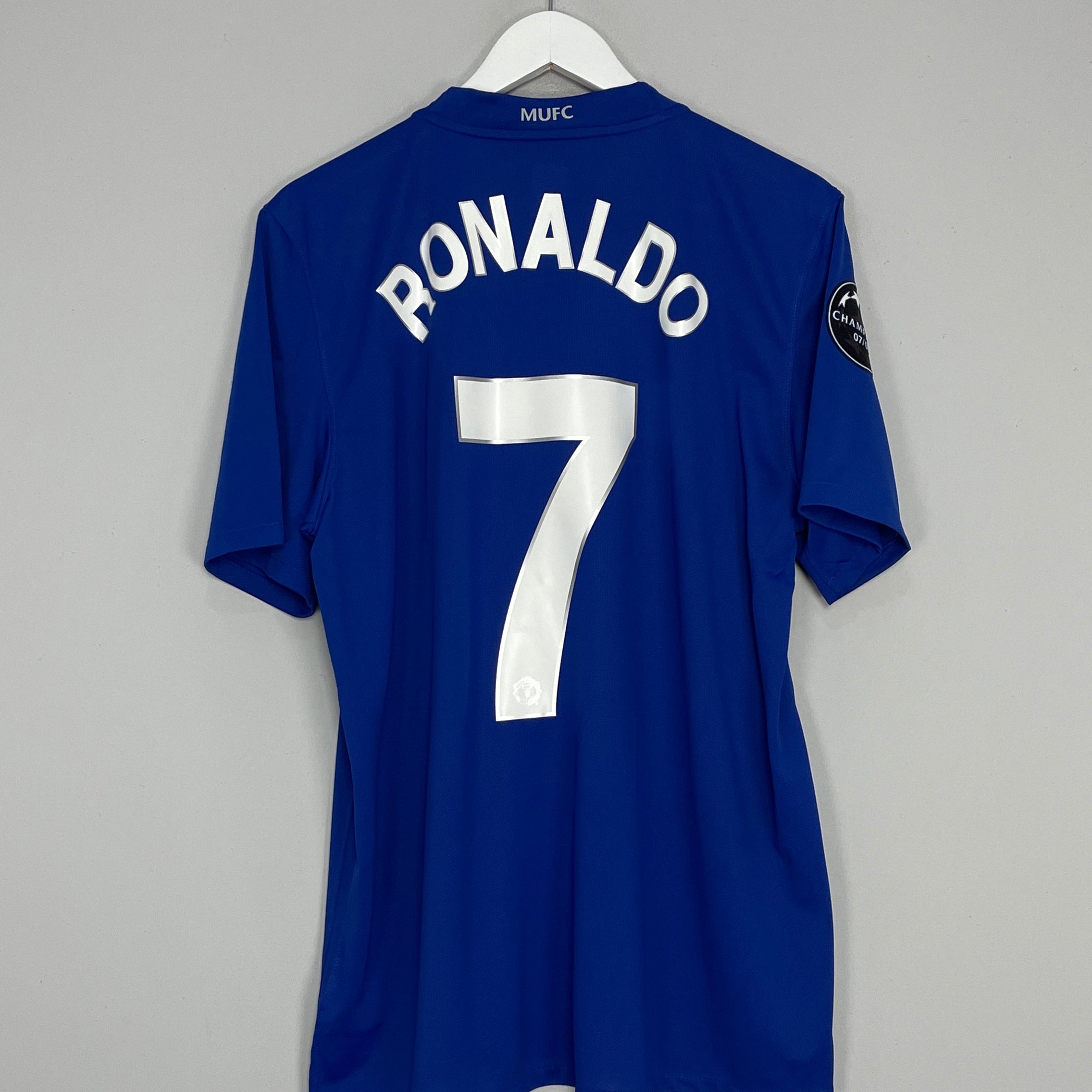 Shop 2008/09 MANCHESTER UNITED RONALDO #7 *40 YEAR* THIRD SHIRT (L) NIKE, classic football shirts, vintage football shirts & retro soccer jerseys at Cult Kits