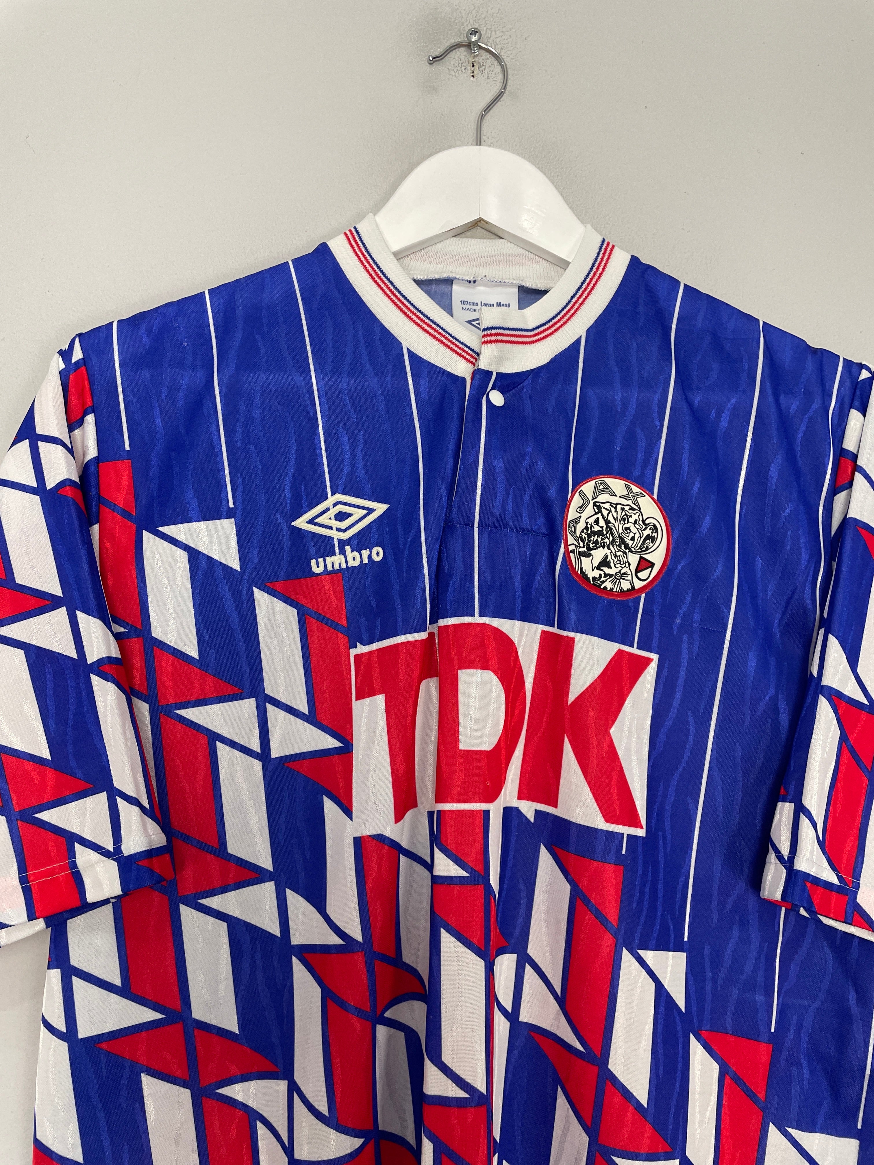 Shop 1989/90 AJAX AWAY SHIRT (L) UMBRO, classic football shirts, vintage football shirts & retro soccer jerseys at Cult Kits