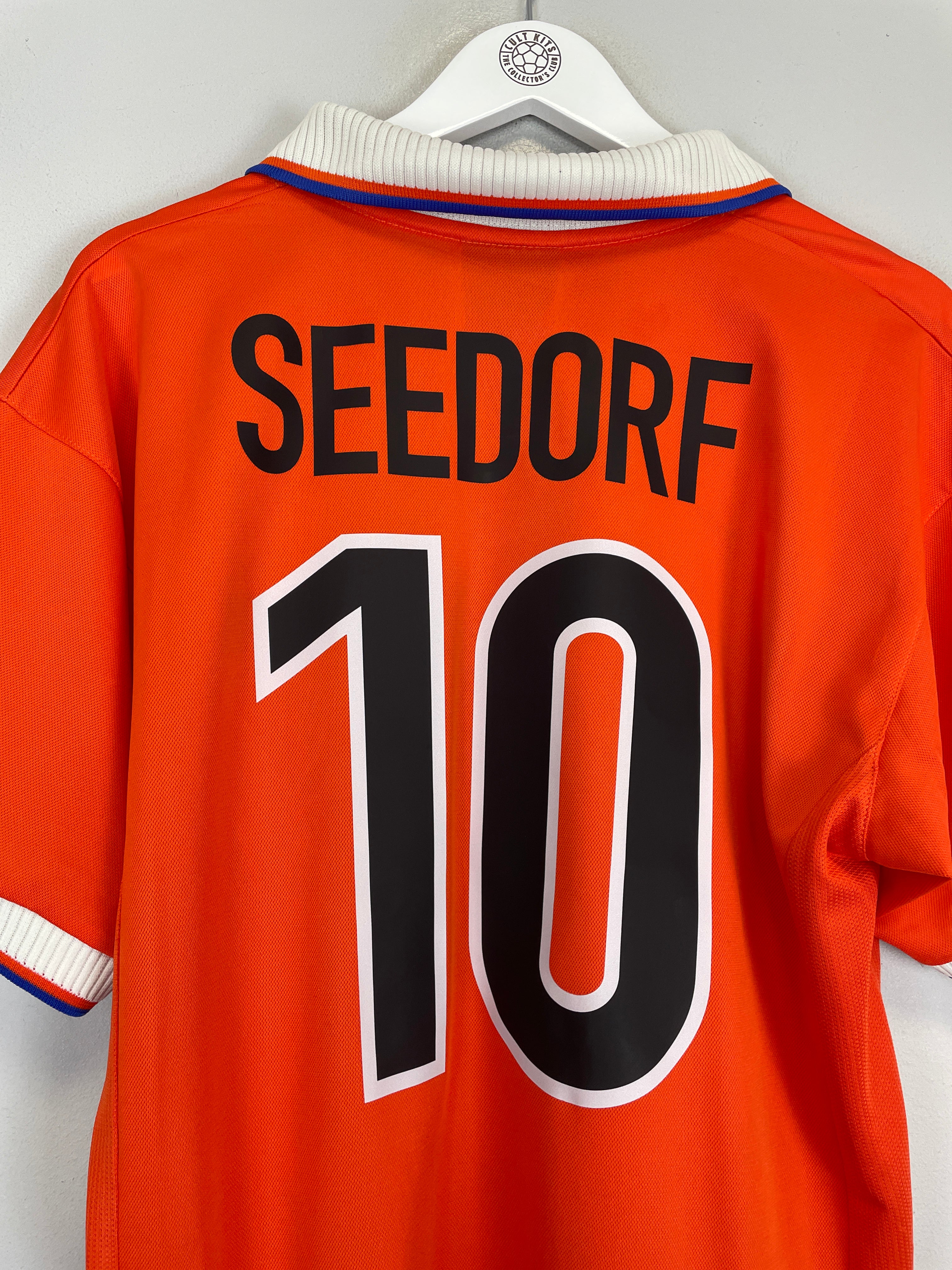 Shop 1997/98 NETHERLANDS SEEDORF HOME SHIRT (L) NIKE, classic football shirts, vintage football shirts & retro soccer jerseys at Cult Kits