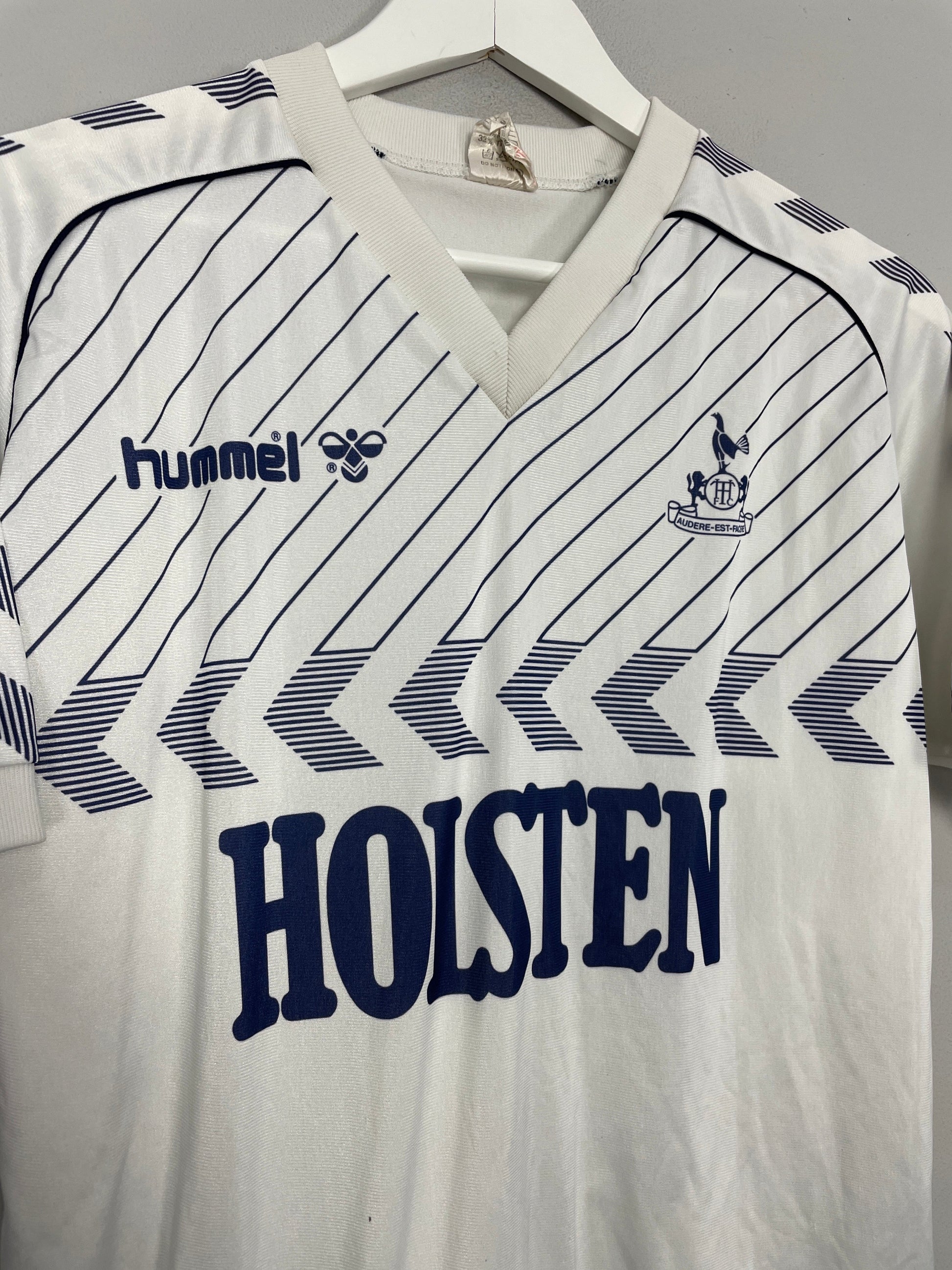 Tottenham is selling old Hummel shirts
