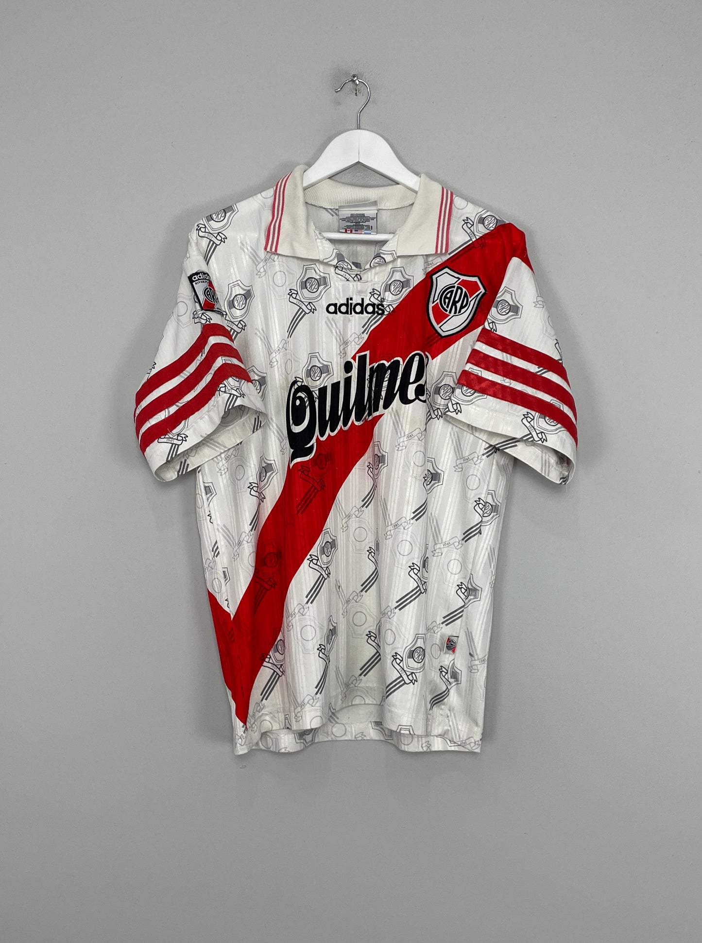 Image of the River Plate from the 1996/98 season