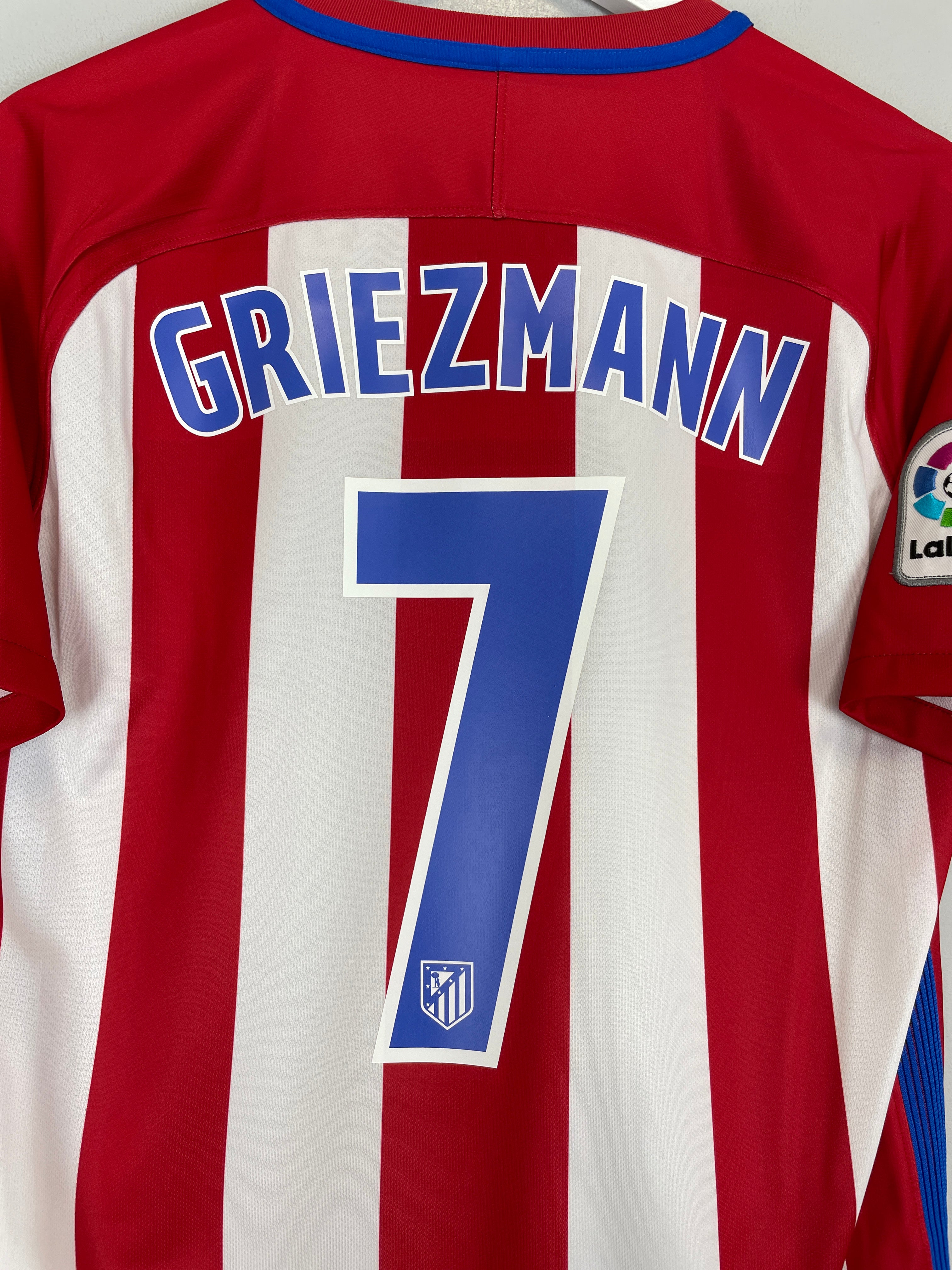 Shop 2016/17 ATLETICO MADRID GRIEZMANN #7 HOME SHIRT (M) NIKE, classic football shirts, vintage football shirts & retro soccer jerseys at Cult Kits