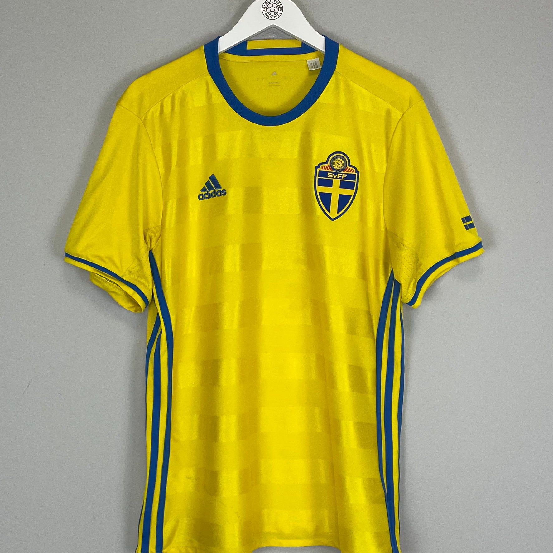 Shop 2016/17 SWEDEN HOME SHIRT (L) ADIDAS, classic football shirts, vintage football shirts & retro soccer jerseys at Cult Kits