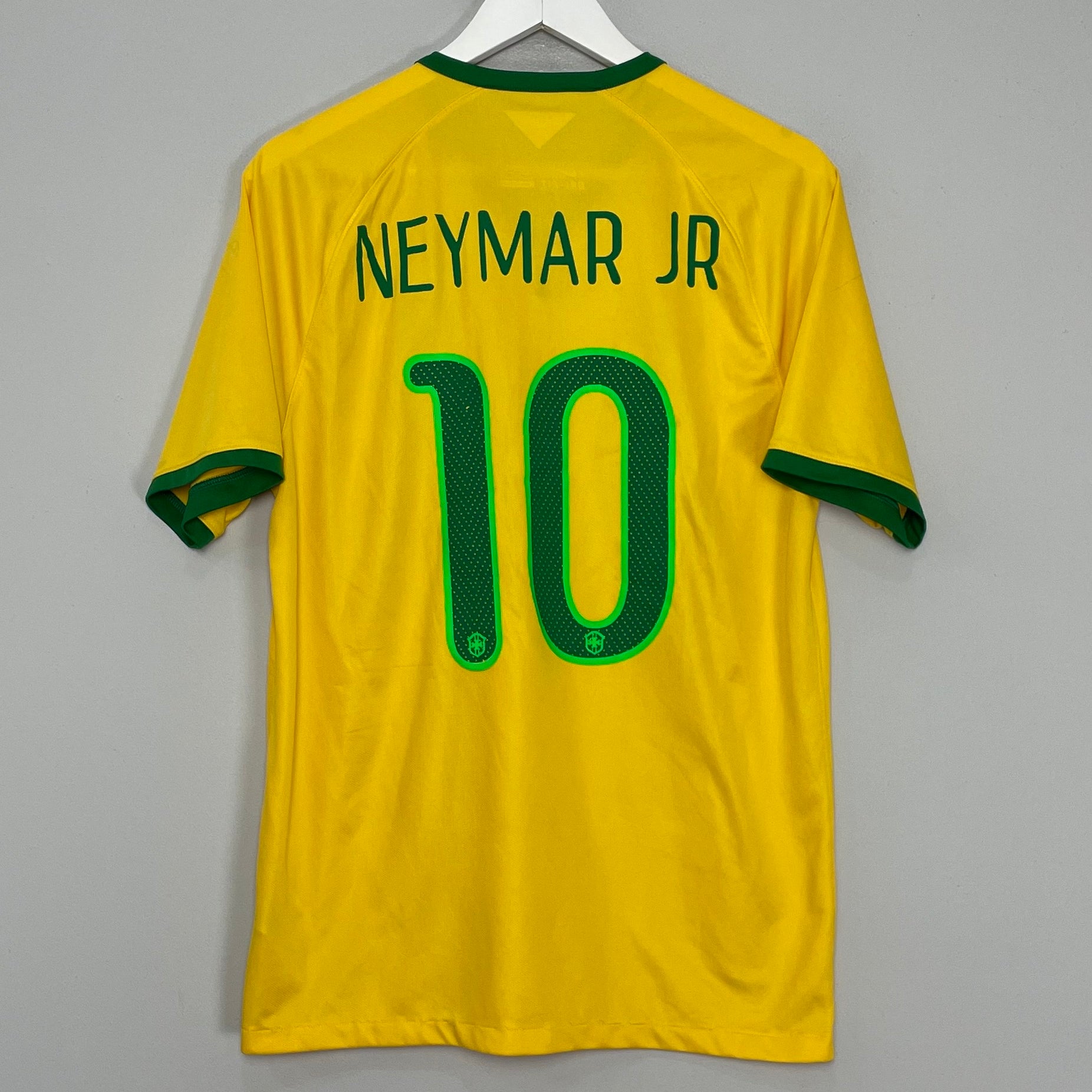 Shop 2014/15 BRAZIL NEYMAR JR #10 HOME SHIRT (L) NIKE, classic football shirts, vintage football shirts & retro soccer jerseys at Cult Kits