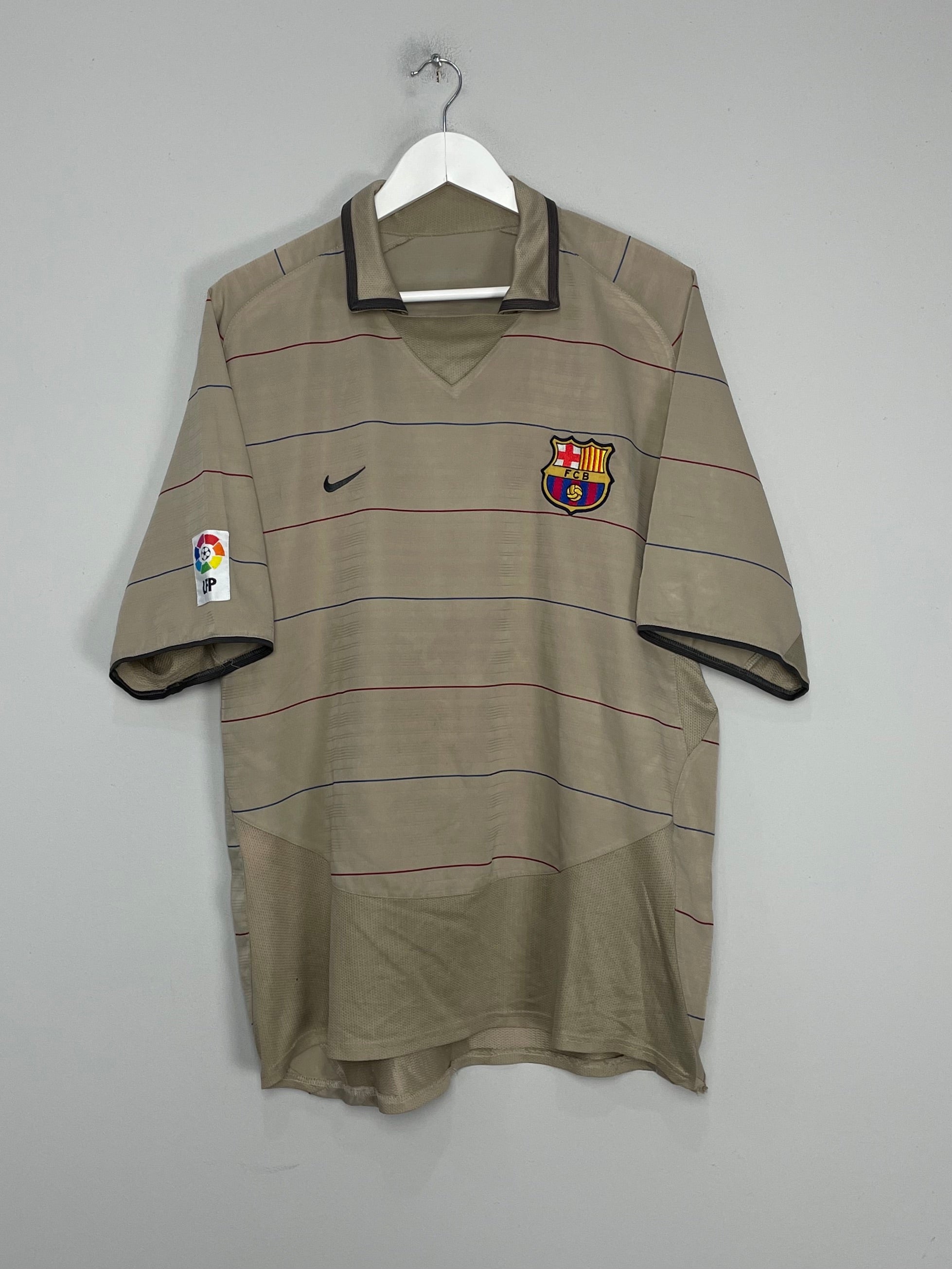Shop 2003/04 BARCELONA RONALDINHO #10 AWAY SHIRT (XL) NIKE, classic football shirts, vintage football shirts & retro soccer jerseys at Cult Kits