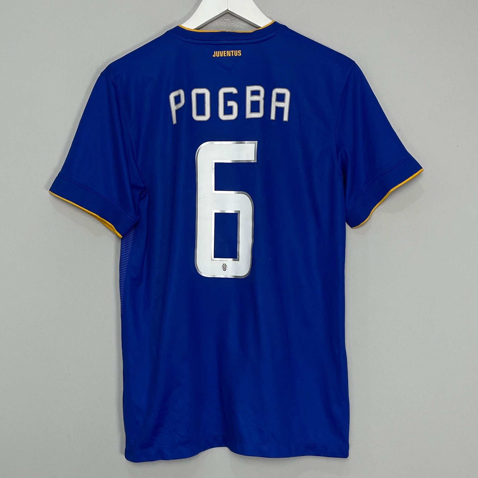 Shop 2014/15 JUVENTUS POGBA #6 AWAY SHIRT (M) NIKE, classic football shirts, vintage football shirts & retro soccer jerseys at Cult Kits