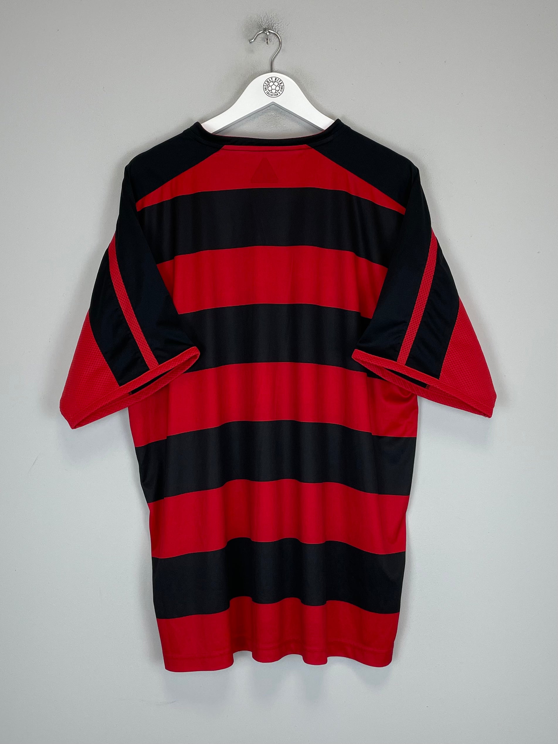 Shop 2005/06 QPR AWAY SHIRT (L) LE COQ SPORTIF, classic football shirts, vintage football shirts & retro soccer jerseys at Cult Kits