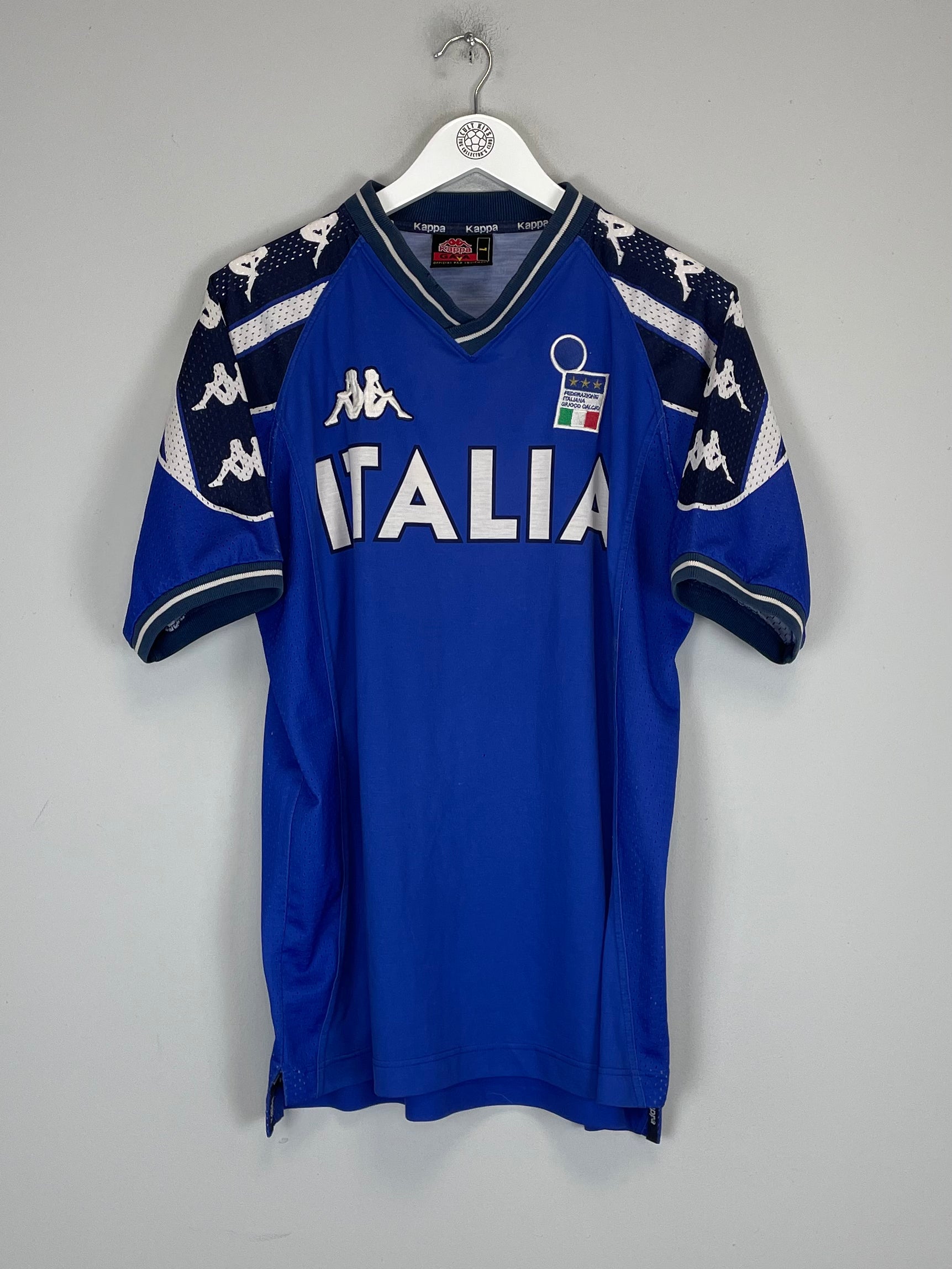 Shop 2000/01 ITALY TRAINING SHIRT (L) KAPPA, classic football shirts, vintage football shirts & retro soccer jerseys at Cult Kits