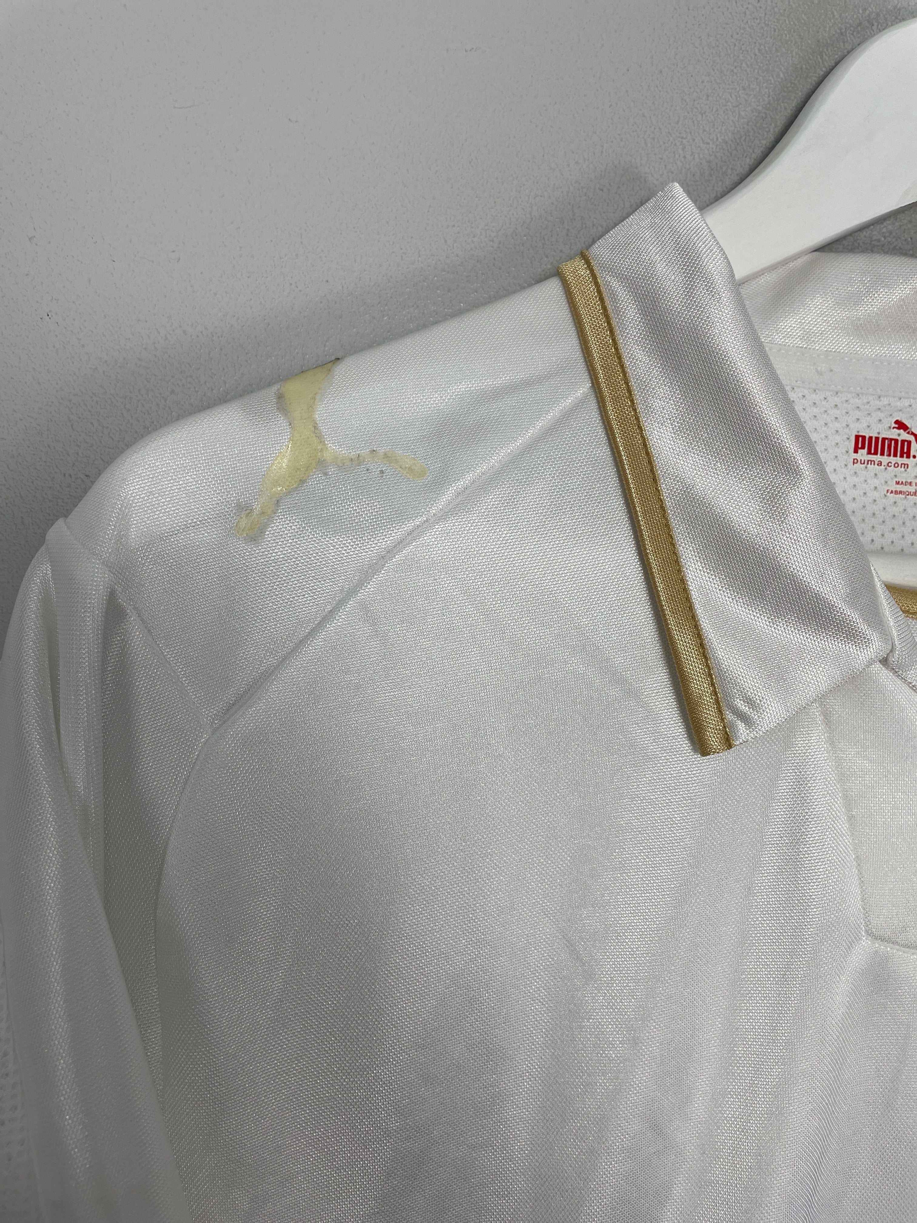 Shop 2007/08 ITALY AWAY SHIRT (L) PUMA, classic football shirts, vintage football shirts & retro soccer jerseys at Cult Kits