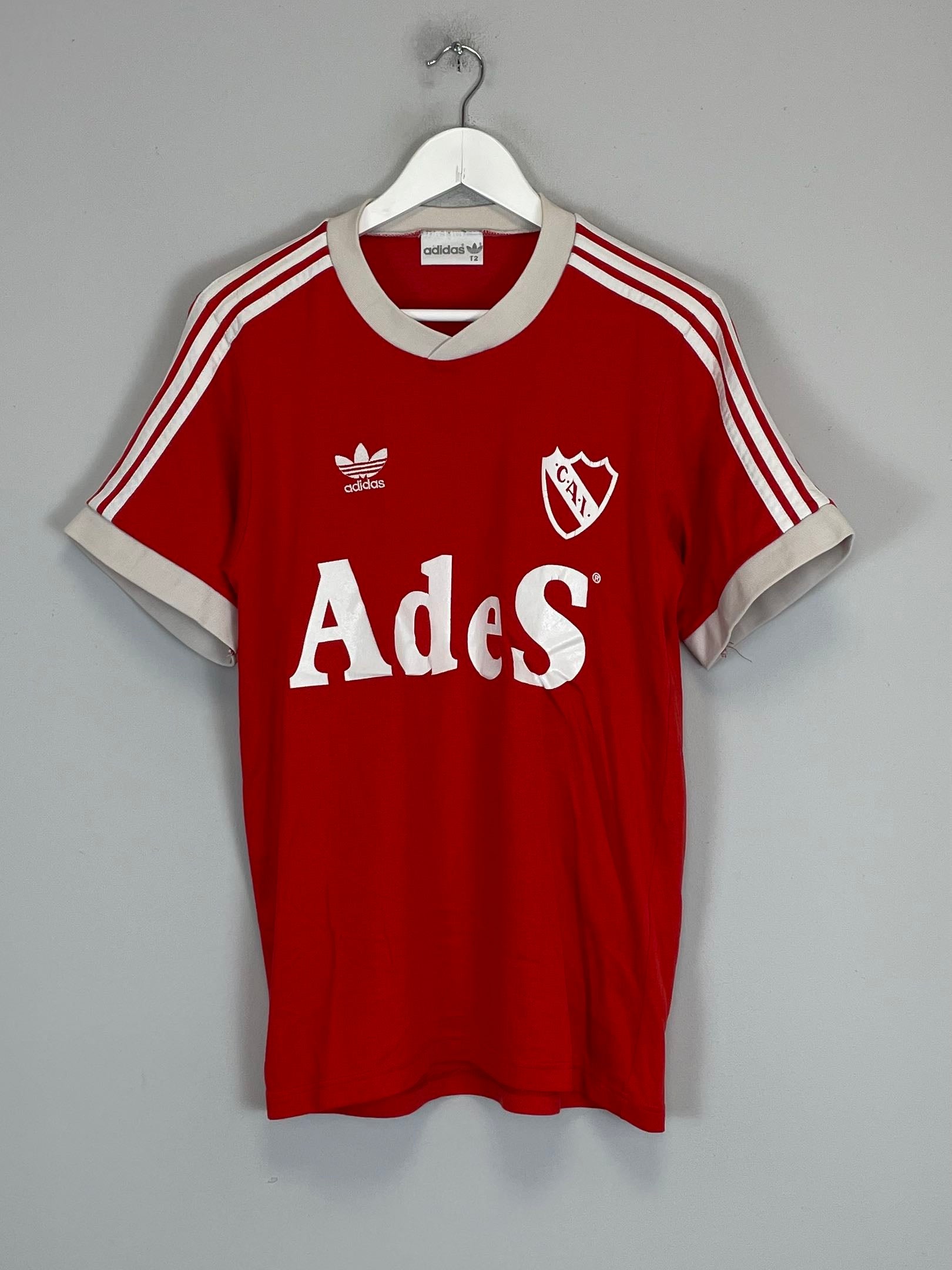 Shop 1994 INDEPENDIENTE HOME SHIRT (M) ADIDAS, classic football shirts, vintage football shirts & retro soccer jerseys at Cult Kits