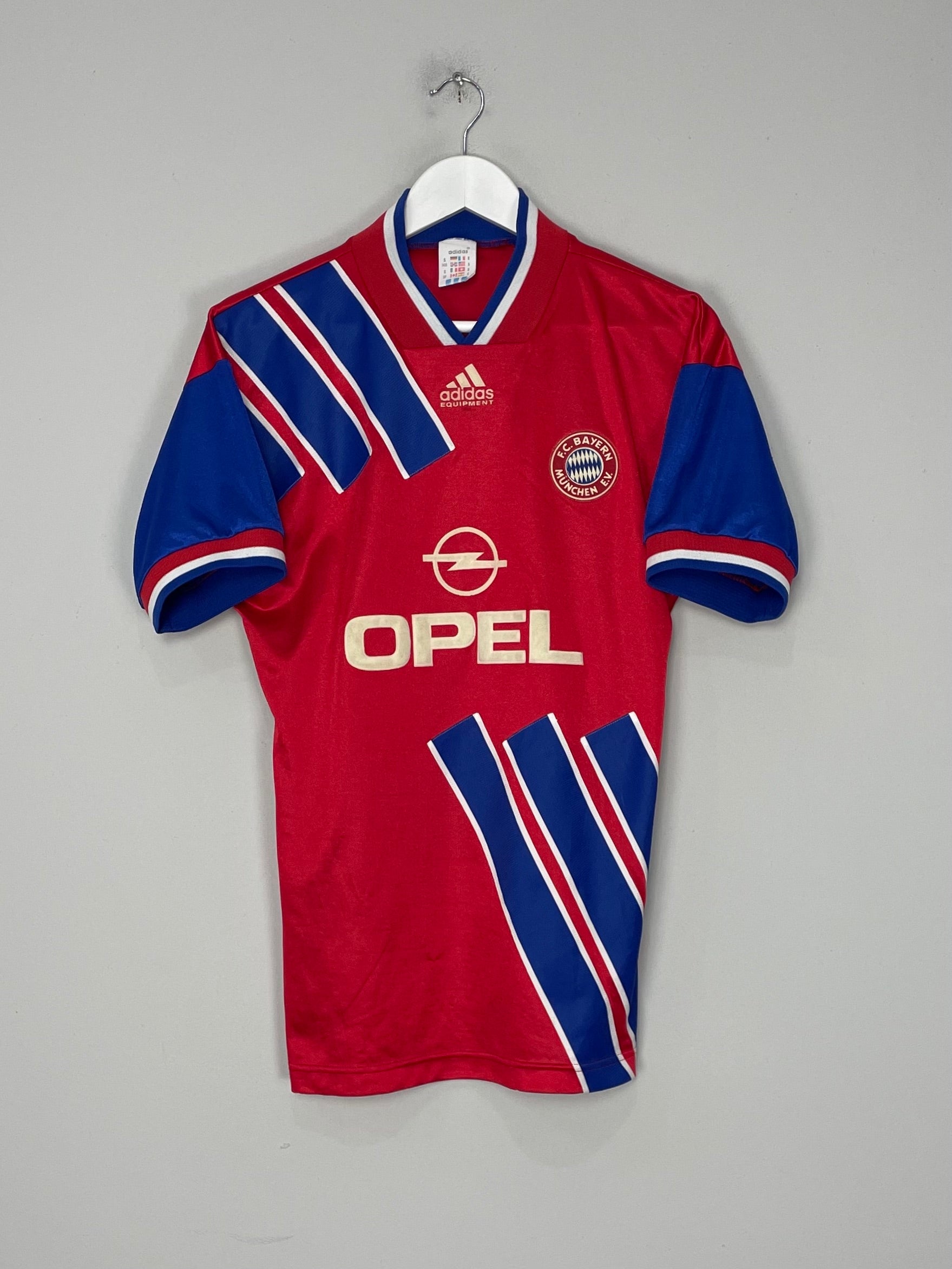 Shop 1993/95 BAYERN MUNICH HOME SHIRT (S) ADIDAS, classic football shirts, vintage football shirts & retro soccer jerseys at Cult Kits