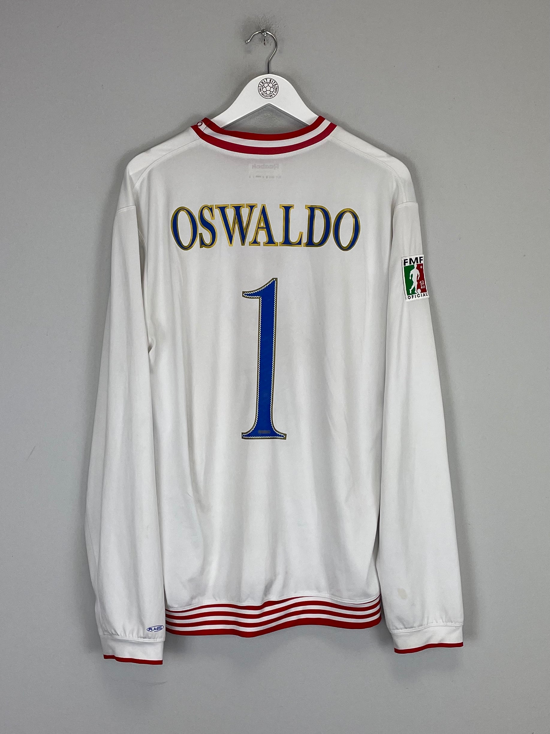 Shop 2006/07 CHIVAS GUADALAJARA OSWALDO #1 *CENTENARY* GK SHIRT (XL) REEBOK, classic football shirts, vintage football shirts & retro soccer jerseys at Cult Kits