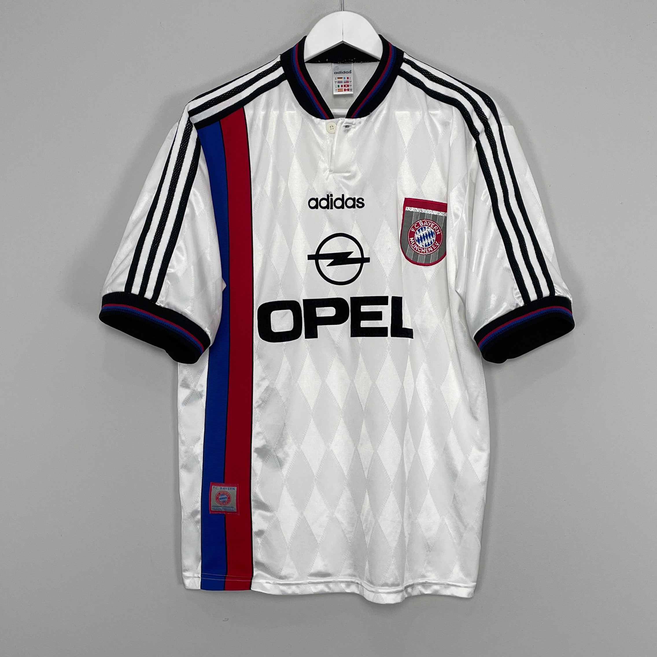 Shop 1996/98 BAYERN MUNICH AWAY SHIRT (L) ADIDAS, classic football shirts, vintage football shirts & retro soccer jerseys at Cult Kits