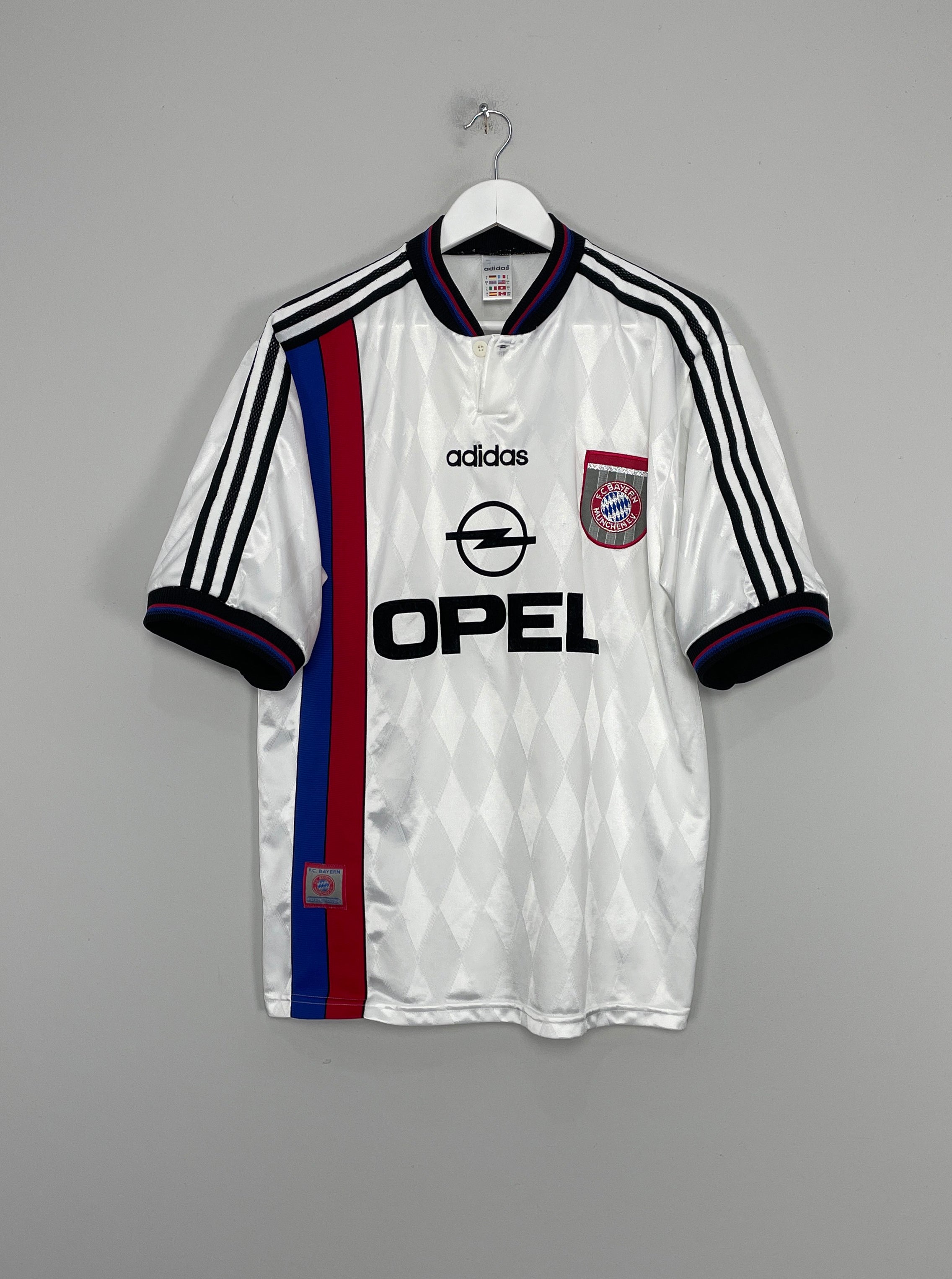 Shop 1996/98 BAYERN MUNICH AWAY SHIRT (L) ADIDAS, classic football shirts, vintage football shirts & retro soccer jerseys at Cult Kits