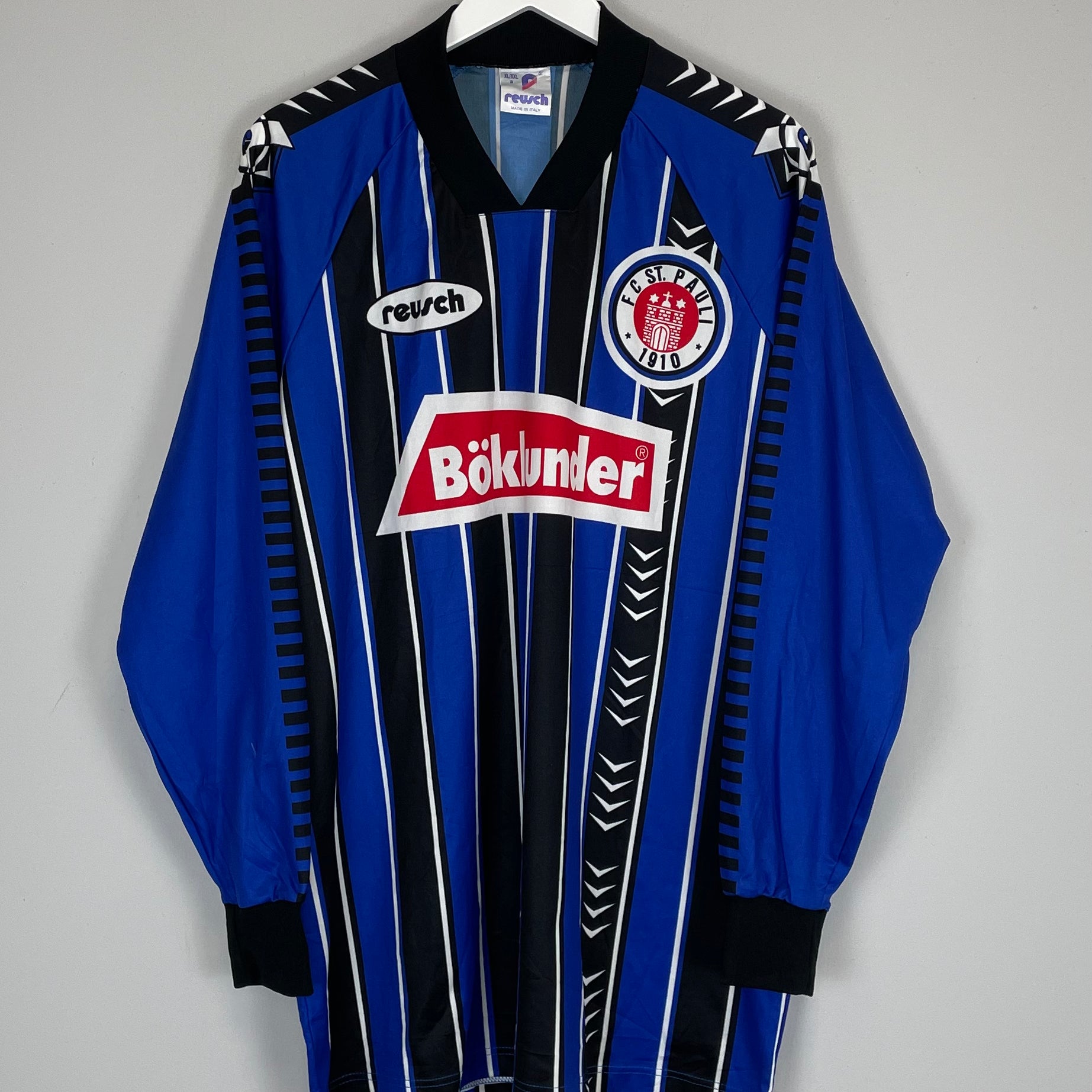 Shop 1996/97 ST PAULI L/S AWAY SHIRT (XL/XXL) REUSCH, classic football shirts, vintage football shirts & retro soccer jerseys at Cult Kits