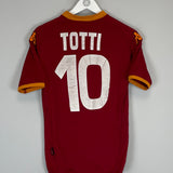 Shop 2007/08 ROMA TOTTI #10 HOME SHIRT (M) KAPPA, classic football shirts, vintage football shirts & retro soccer jerseys at Cult Kits