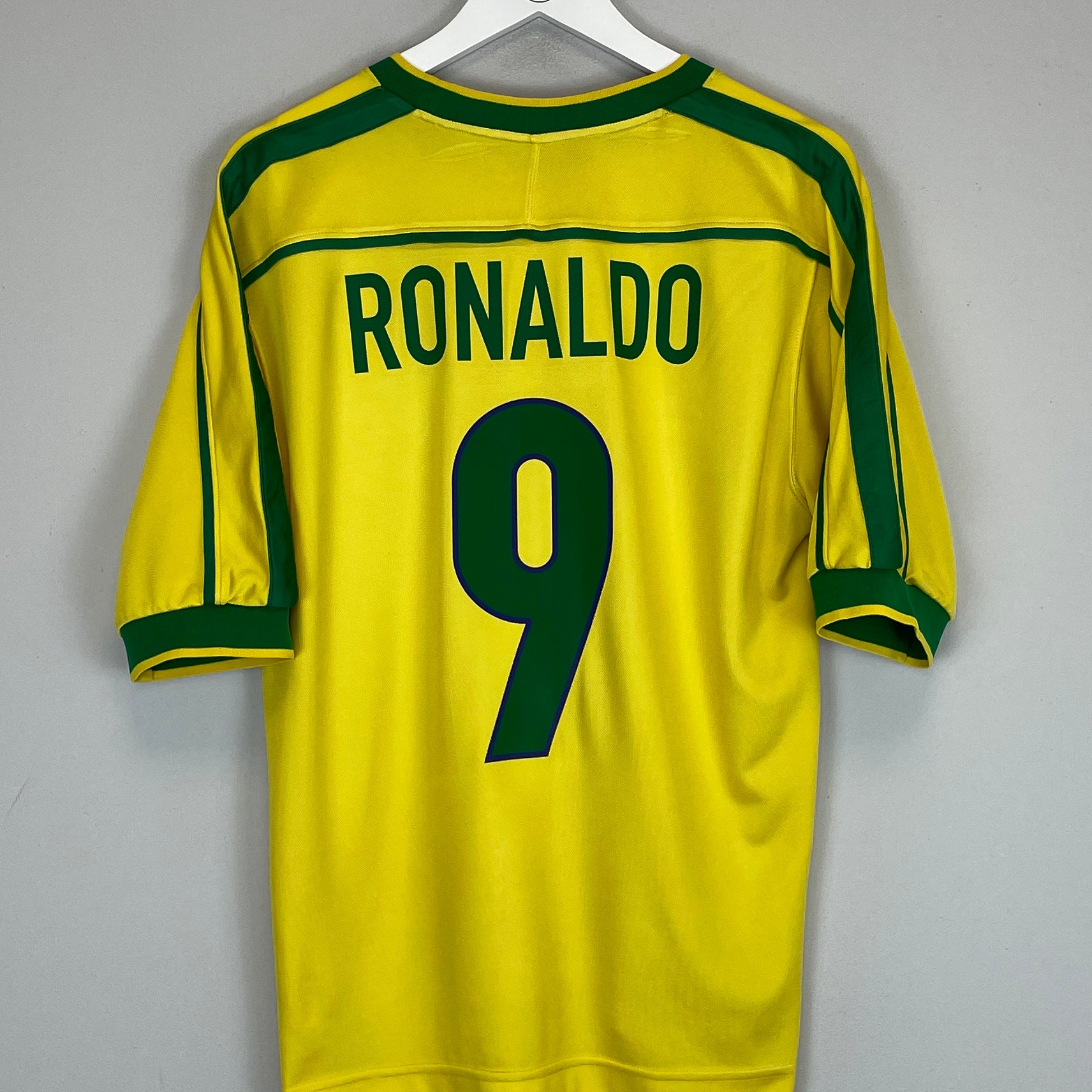 Shop 1998/00 BRAZIL RONALDO #9 HOME SHIRT (M) NIKE, classic football shirts, vintage football shirts & retro soccer jerseys at Cult Kits
