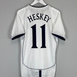 Shop 2001/03 ENGLAND HESKEY #11 HOME SHIRT (M) UMBRO, classic football shirts, vintage football shirts & retro soccer jerseys at Cult Kits