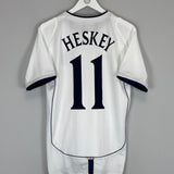 Shop 2001/03 ENGLAND HESKEY #11 HOME SHIRT (M) UMBRO, classic football shirts, vintage football shirts & retro soccer jerseys at Cult Kits