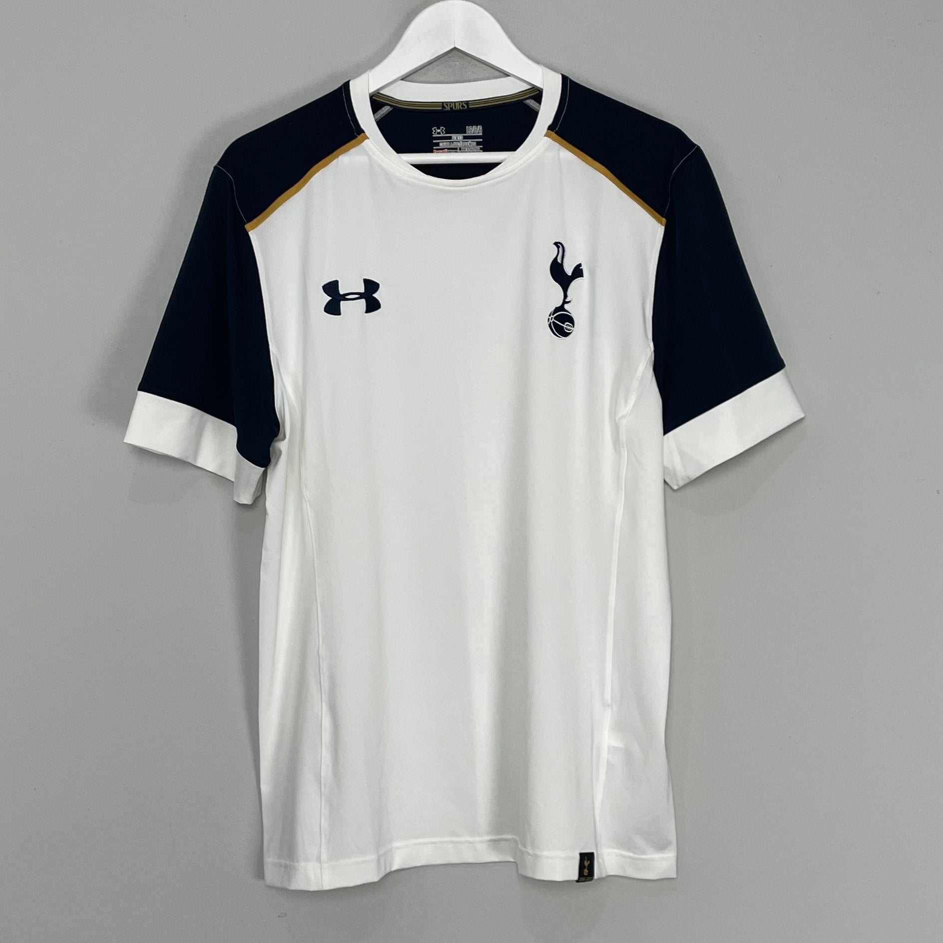 Shop 2016/17 TOTTENHAM HOME SHIRT (L) UNDER ARMOUR, classic football shirts, vintage football shirts & retro soccer jerseys at Cult Kits