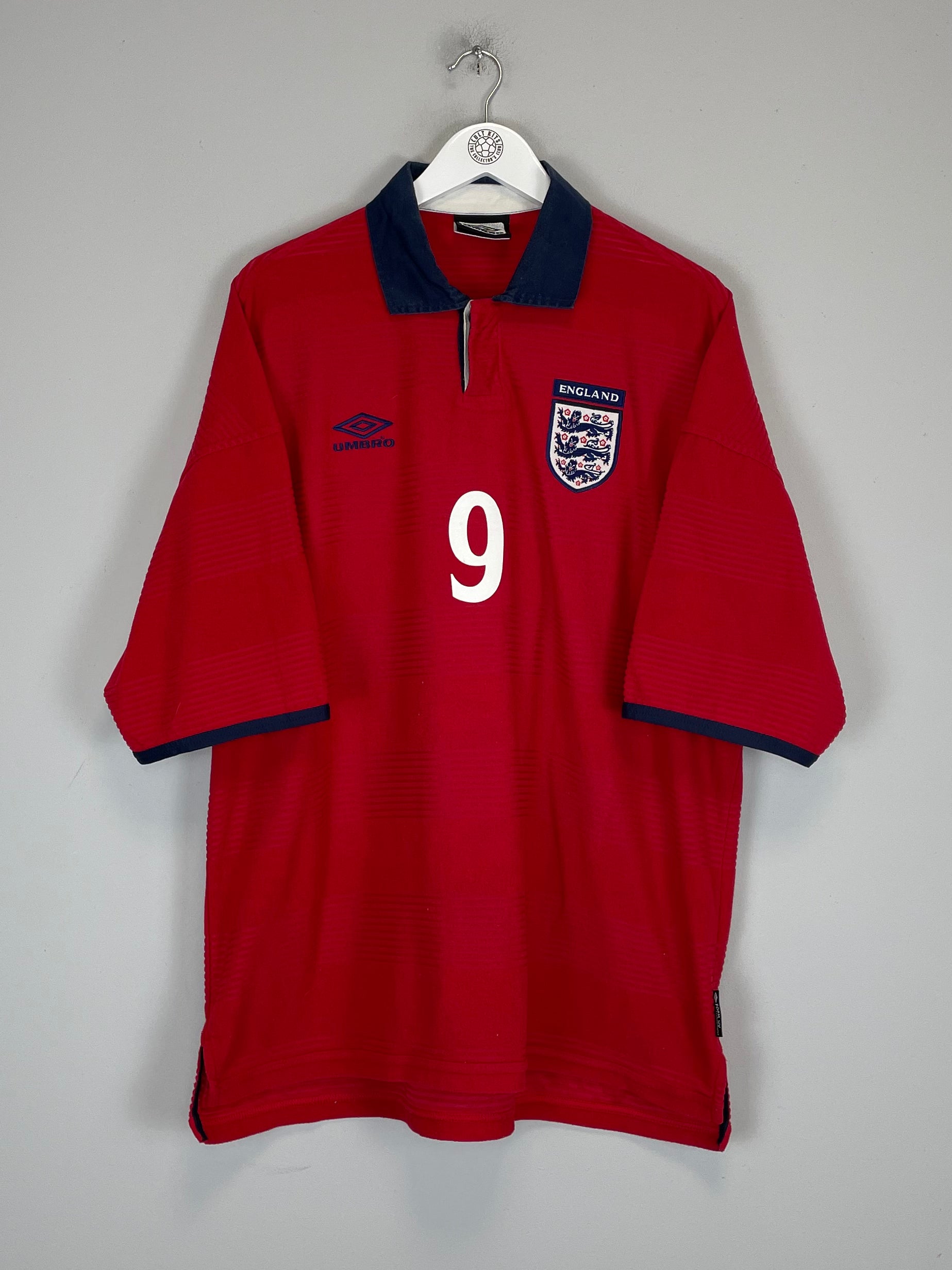Shop 1999/01 ENGLAND SHEARER #9 AWAY SHIRT (XXL) UMBRO, classic football shirts, vintage football shirts & retro soccer jerseys at Cult Kits