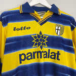 Shop 1998/99 PARMA VERON #11 L/S HOME SHIRT (M) LOTTO, classic football shirts, vintage football shirts & retro soccer jerseys at Cult Kits