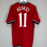 Shop 2002/04 ENGLAND HESKEY #11 AWAY SHIRT (L) UMBRO, classic football shirts, vintage football shirts & retro soccer jerseys at Cult Kits
