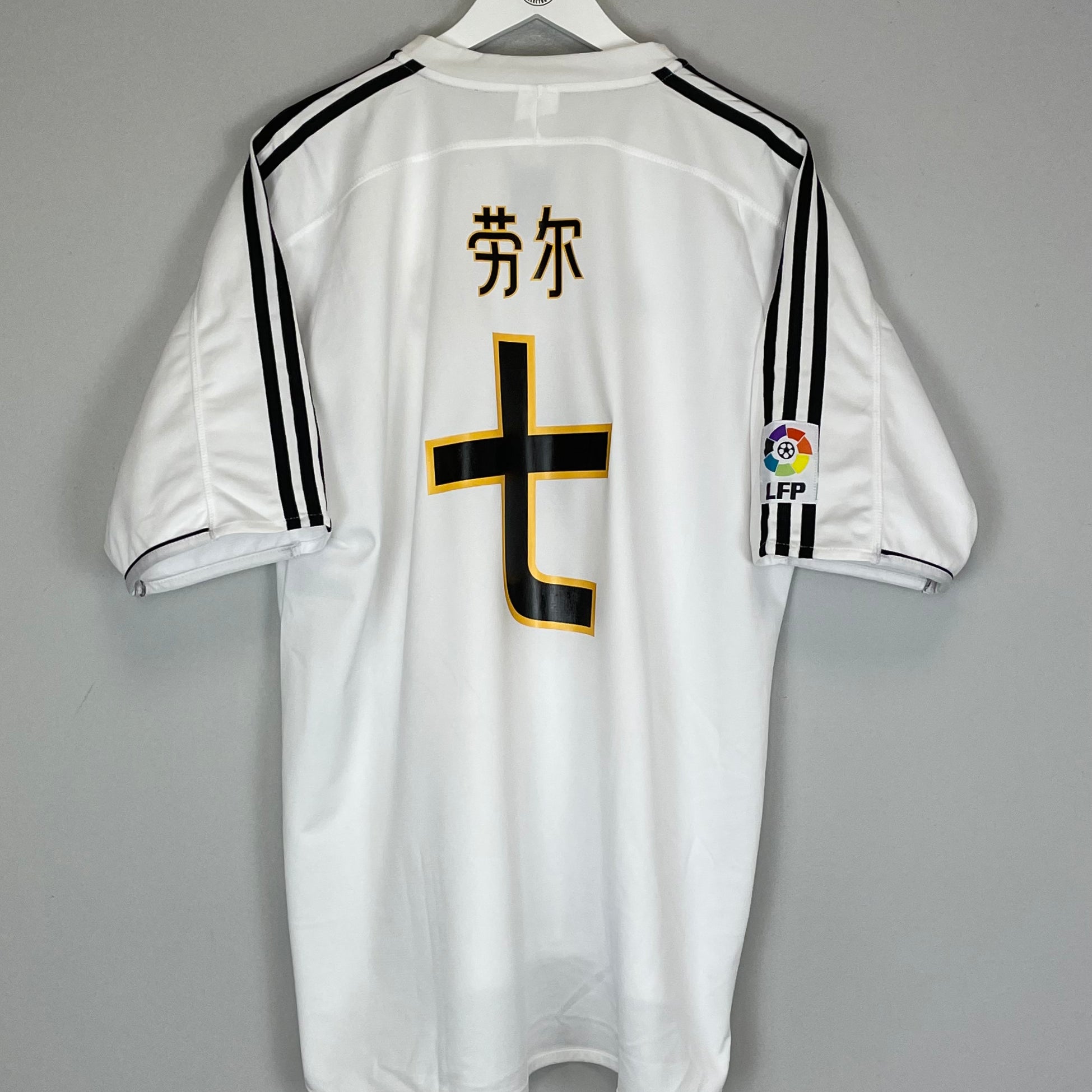 Shop 2003/04 REAL MADRID RAUL #7 HOME SHIRT (XL) ADIDAS, classic football shirts, vintage football shirts & retro soccer jerseys at Cult Kits