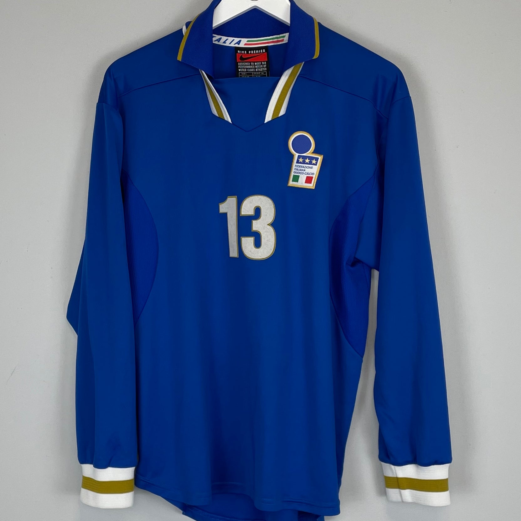Shop 1996/97 ITALY #13 L/S *PLAYER ISSUE* HOME SHIRT (L) NIKE, classic football shirts, vintage football shirts & retro soccer jerseys at Cult Kits