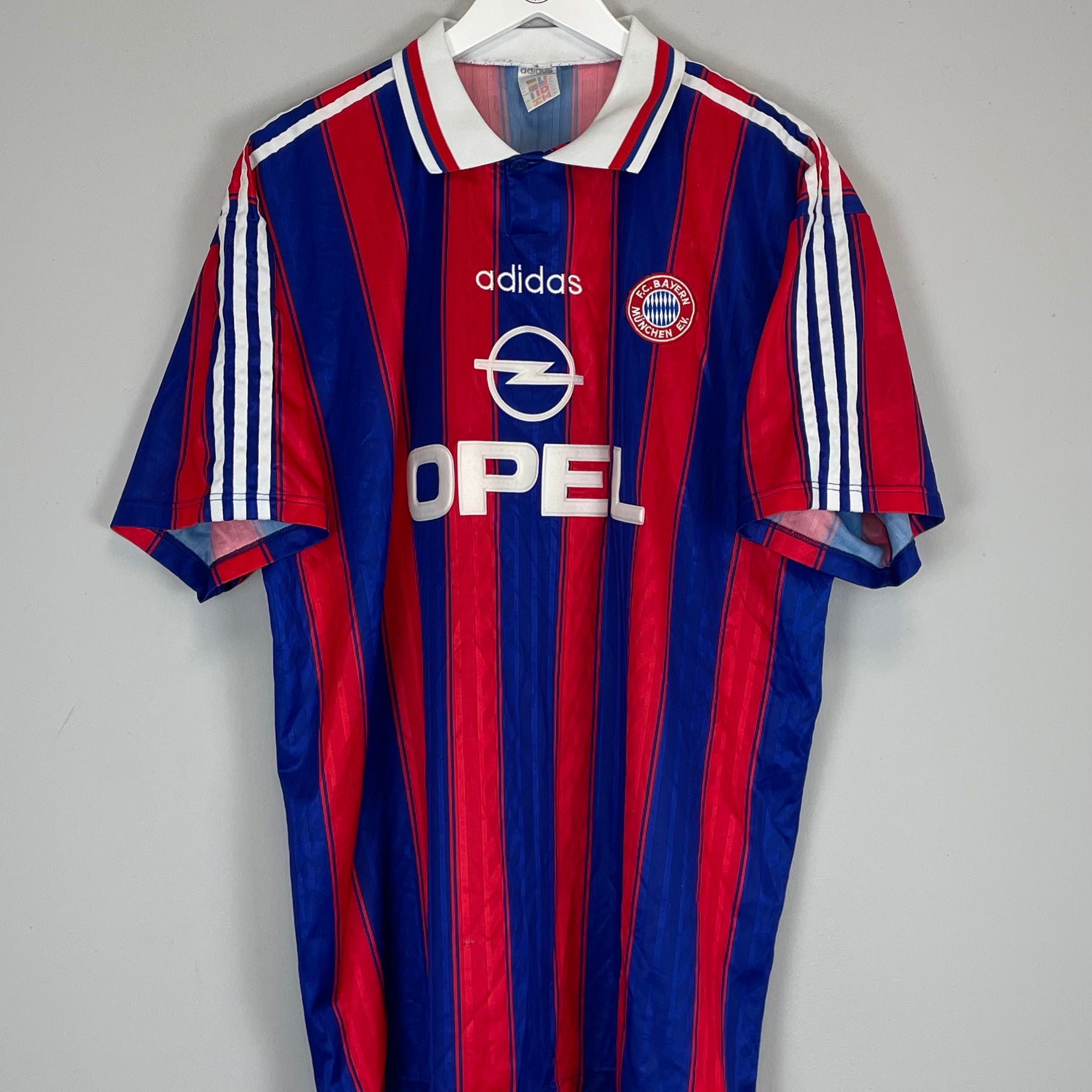 Shop 1995/97 BAYERN MUNICH HOME SHIRT (XXL) ADIDAS, classic football shirts, vintage football shirts & retro soccer jerseys at Cult Kits
