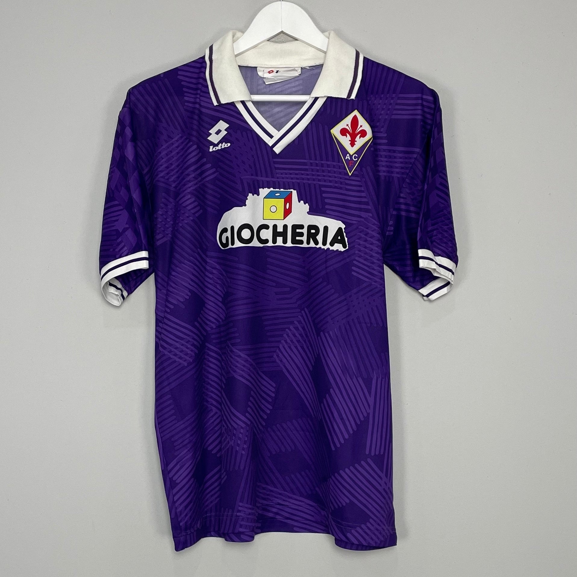 Shop 1991/92 FIORENTINA HOME SHIRT (M) LOTTO, classic football shirts, vintage football shirts & retro soccer jerseys at Cult Kits