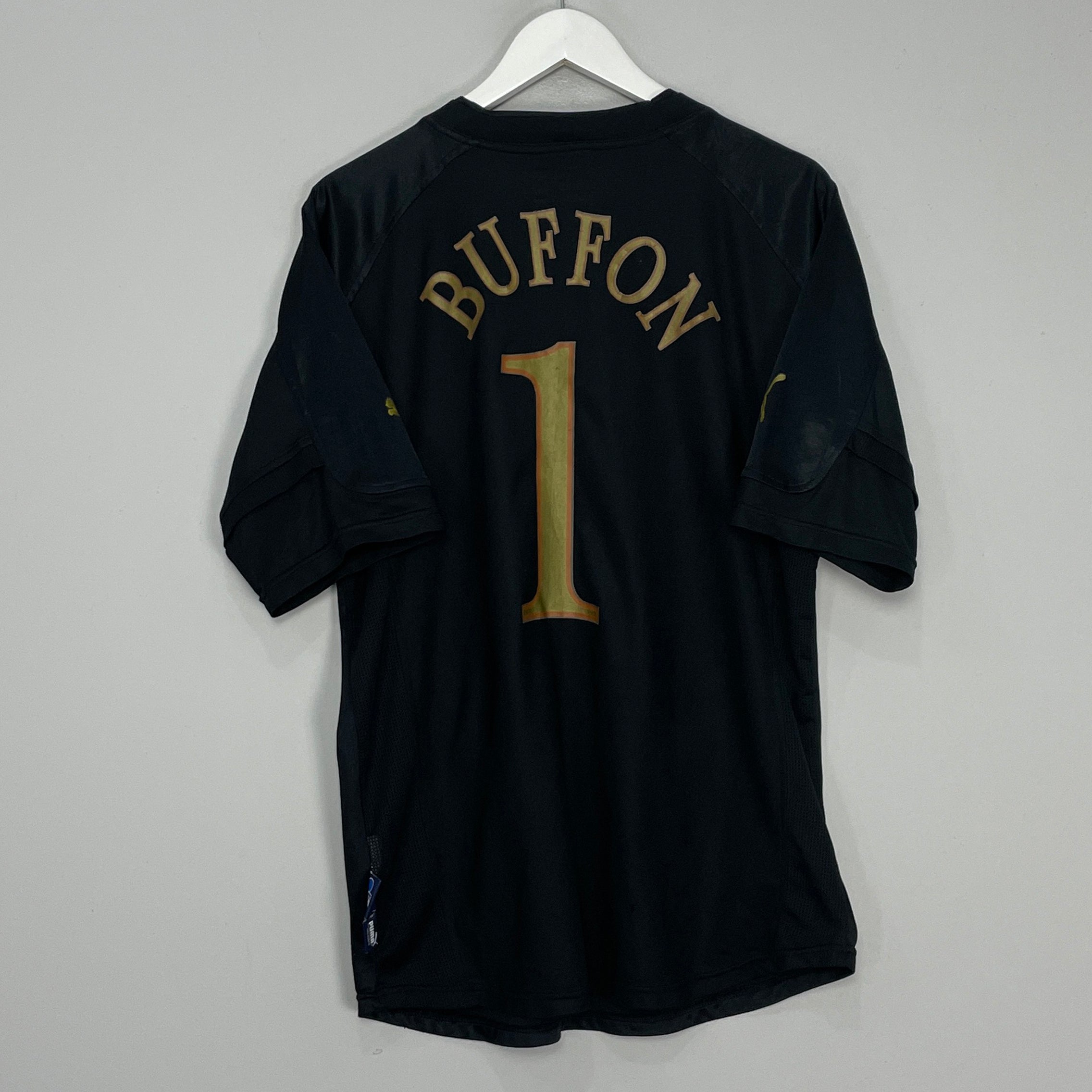 Shop 2005/06 ITALY BUFFON #1 GK SHIRT (XL) PUMA, classic football shirts, vintage football shirts & retro soccer jerseys at Cult Kits