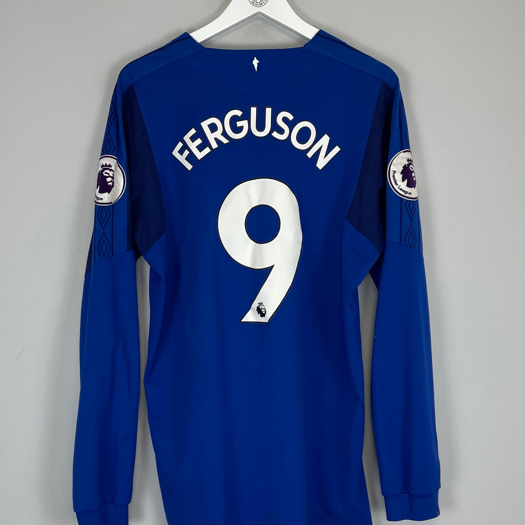 Shop 2017/18 EVERTON FERGUSON #9 L/S HOME SHIRT (XL) UMBRO, classic football shirts, vintage football shirts & retro soccer jerseys at Cult Kits