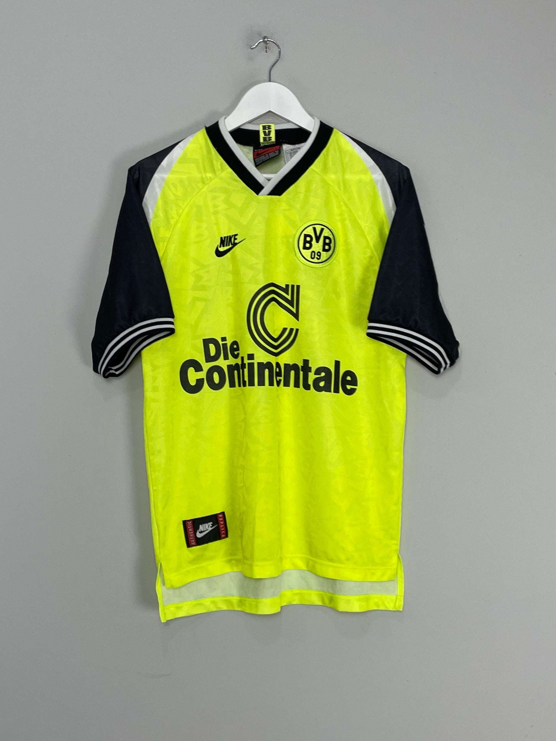 Shop 1995/96 DORTMUND HOME SHIRT (M) NIKE, classic football shirts, vintage football shirts & retro soccer jerseys at Cult Kits