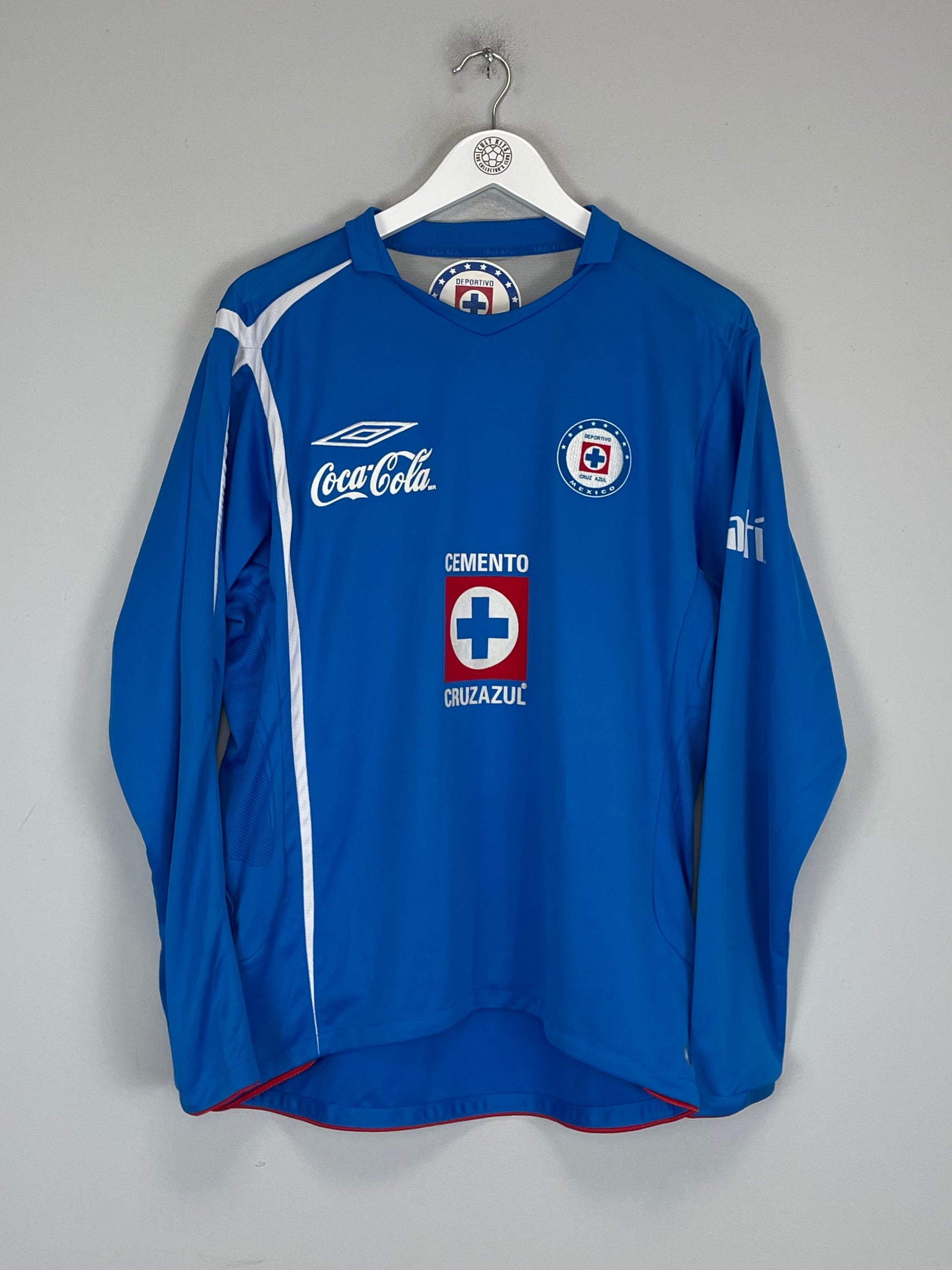 Shop 2006/08 CRUZ AZUL L/S HOME SHIRT (M) UMBRO, classic football shirts, vintage football shirts & retro soccer jerseys at Cult Kits