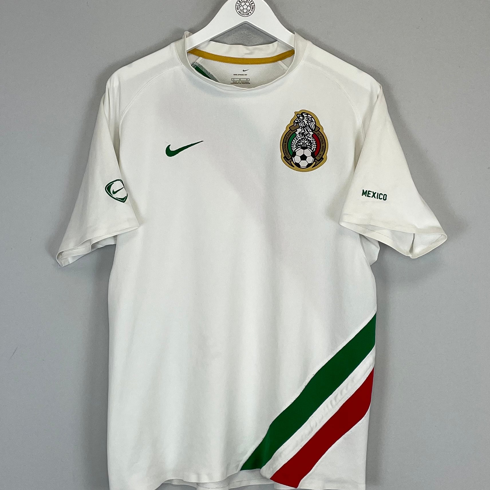 Shop 2006/07 MEXICO TRAINING SHIRT (L) NIKE, classic football shirts, vintage football shirts & retro soccer jerseys at Cult Kits