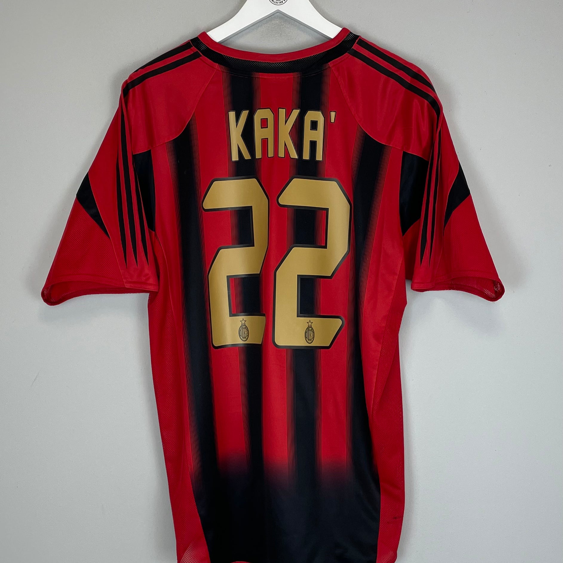 Shop 2004/05 AC MILAN KAKA #22 HOME SHIRT (L) ADIDAS, classic football shirts, vintage football shirts & retro soccer jerseys at Cult Kits